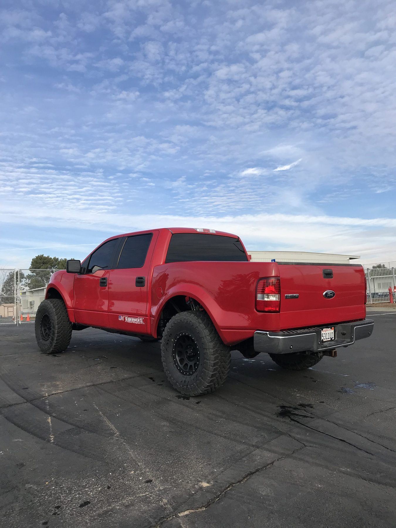 2004-2008 Ford F150 Replacement Fenders - Durable OEM Style Truck Body Parts for Off-Road & Daily Driving