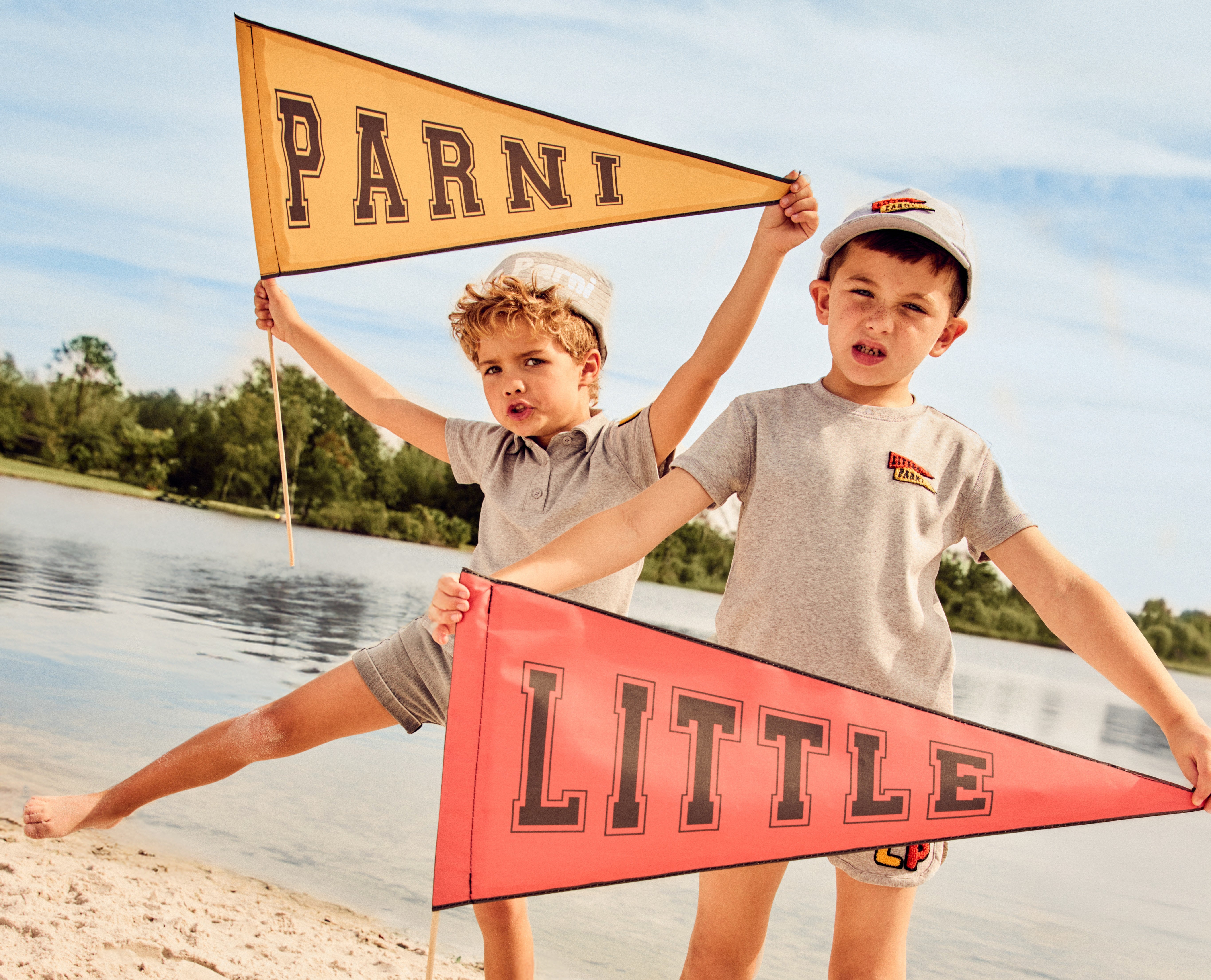 Little Parni Grey Flag Patch Crewneck Sweatshirt - Stylish & Comfortable for Casual Wear, Street Fashion & Everyday Outfits