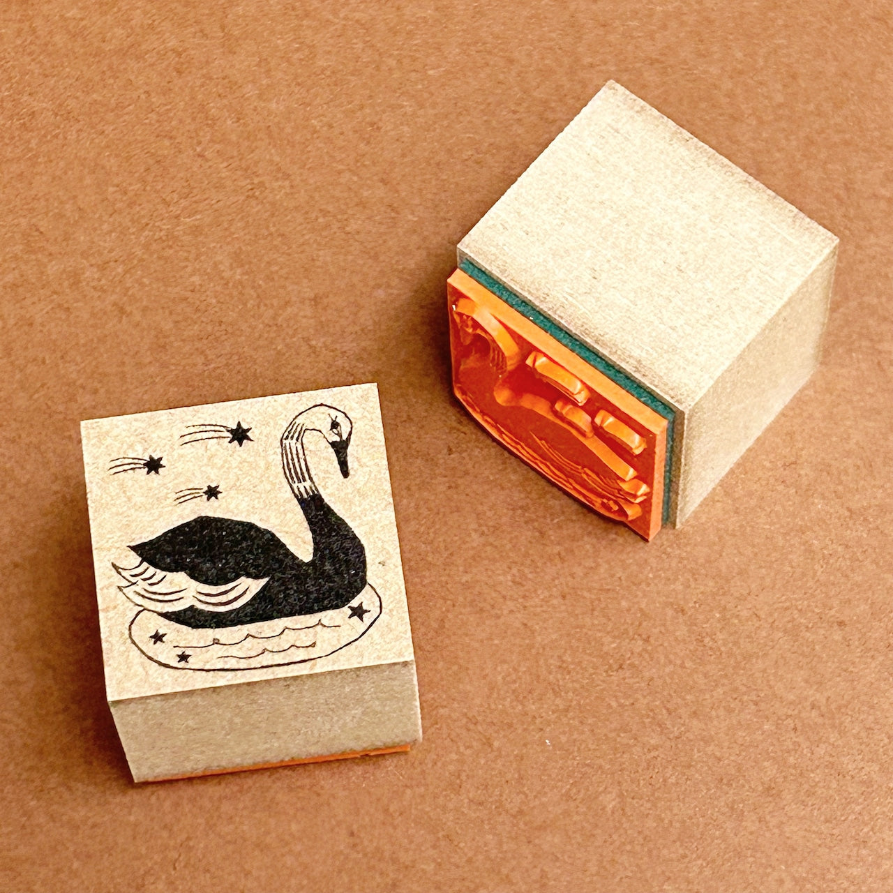 Kinotorico Wooden Rubber Stamp - Black Swan Design for Scrapbooking, Card Making & DIY Crafts | Handmade Stamps for Artists & Crafters