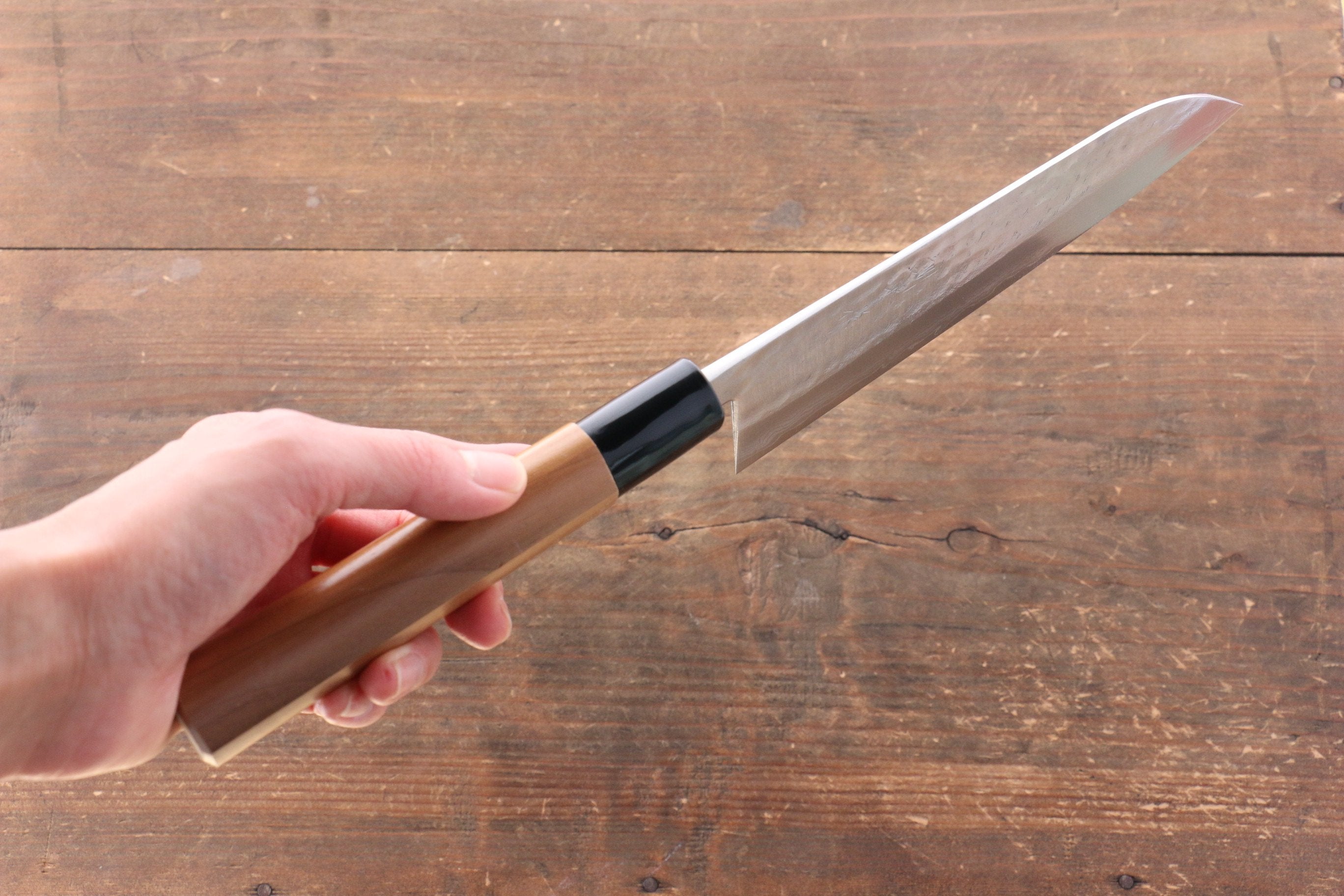 Premium Kunihira Tanryu VG1 Damascus Santoku Knife 170mm - Walnut Handle Japanese Chef Knife for Slicing, Dicing & Chopping Vegetables, Meat & Fish - Perfect for Home Cooks & Professional Chefs
