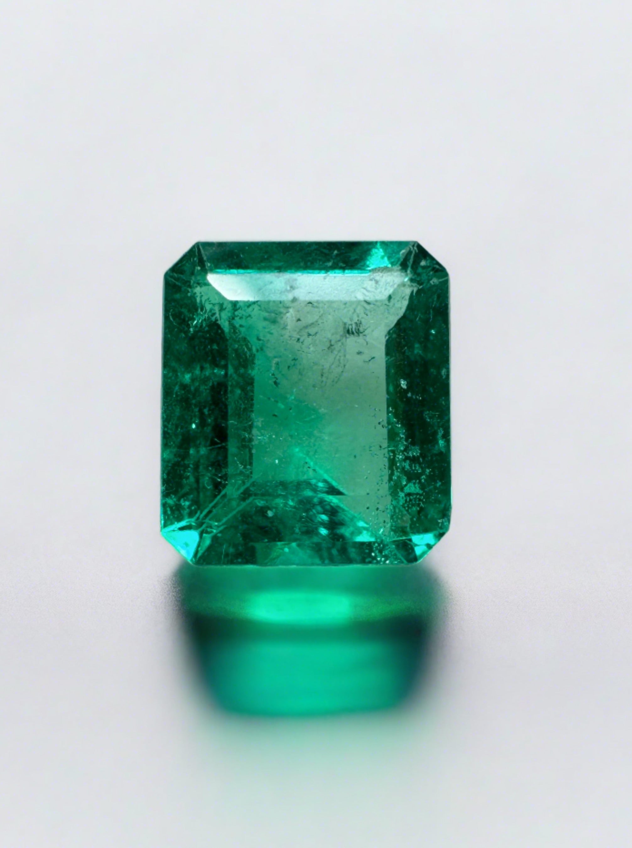 0.90 Carat 7x6mm Vivid Green Natural Loose Colombian Emerald Gemstone - Emerald Cut for Jewelry Making, Engagement Rings & Fine Collections