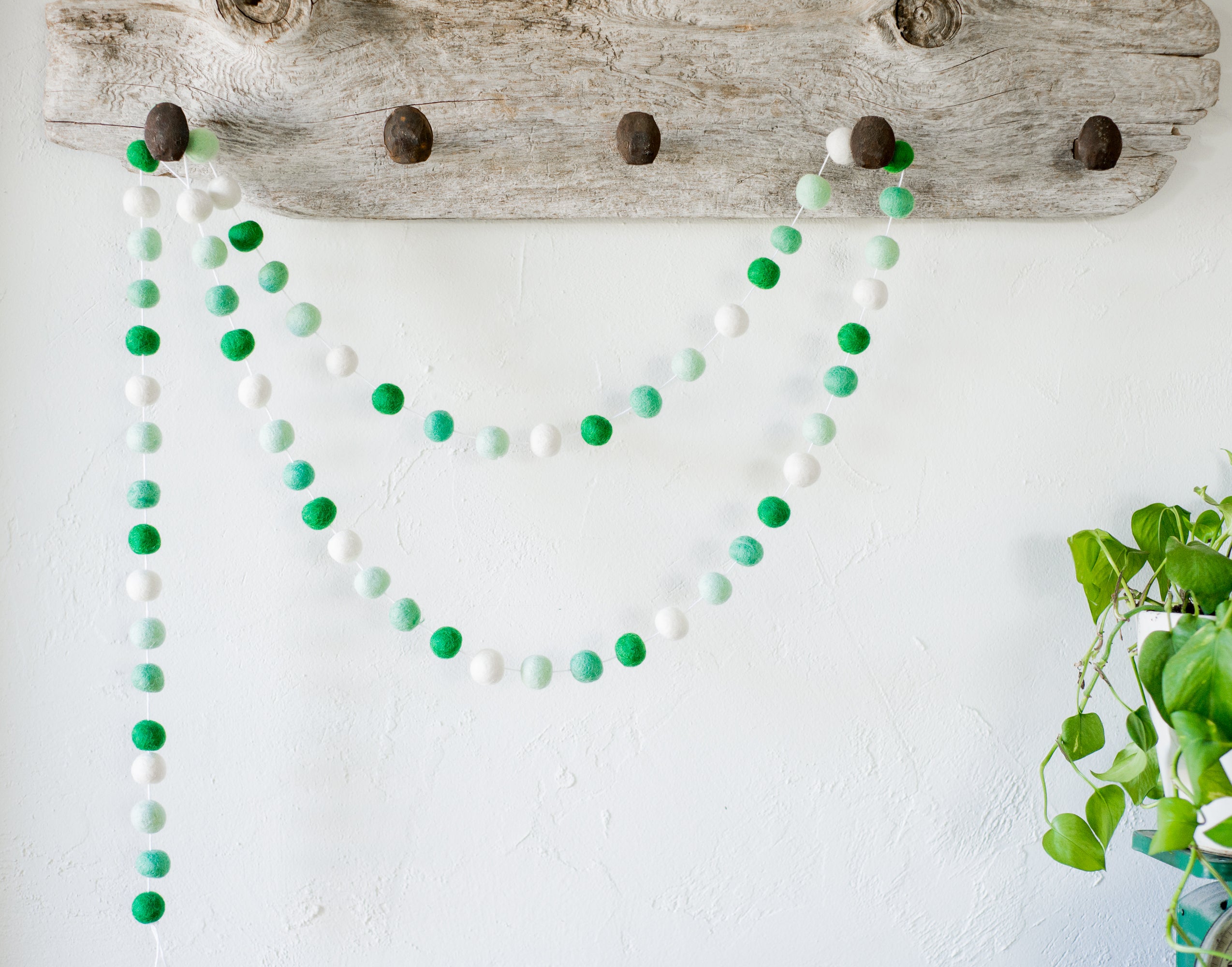 Mint Gradient Felt Ball Garland - Handmade Wool Decor for Nursery, Wedding, Party & Home Decoration - Perfect for Baby Showers, Christmas Tree & Wall Decor