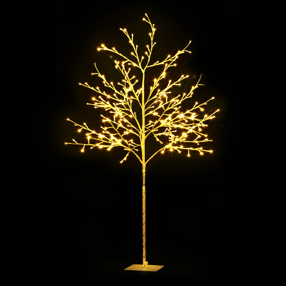 1.5M Pre-Lit Christmas Tree with 304 Warm White LED Lights - Perfect for Holiday Home Decor, Office, and Party Festive Lighting