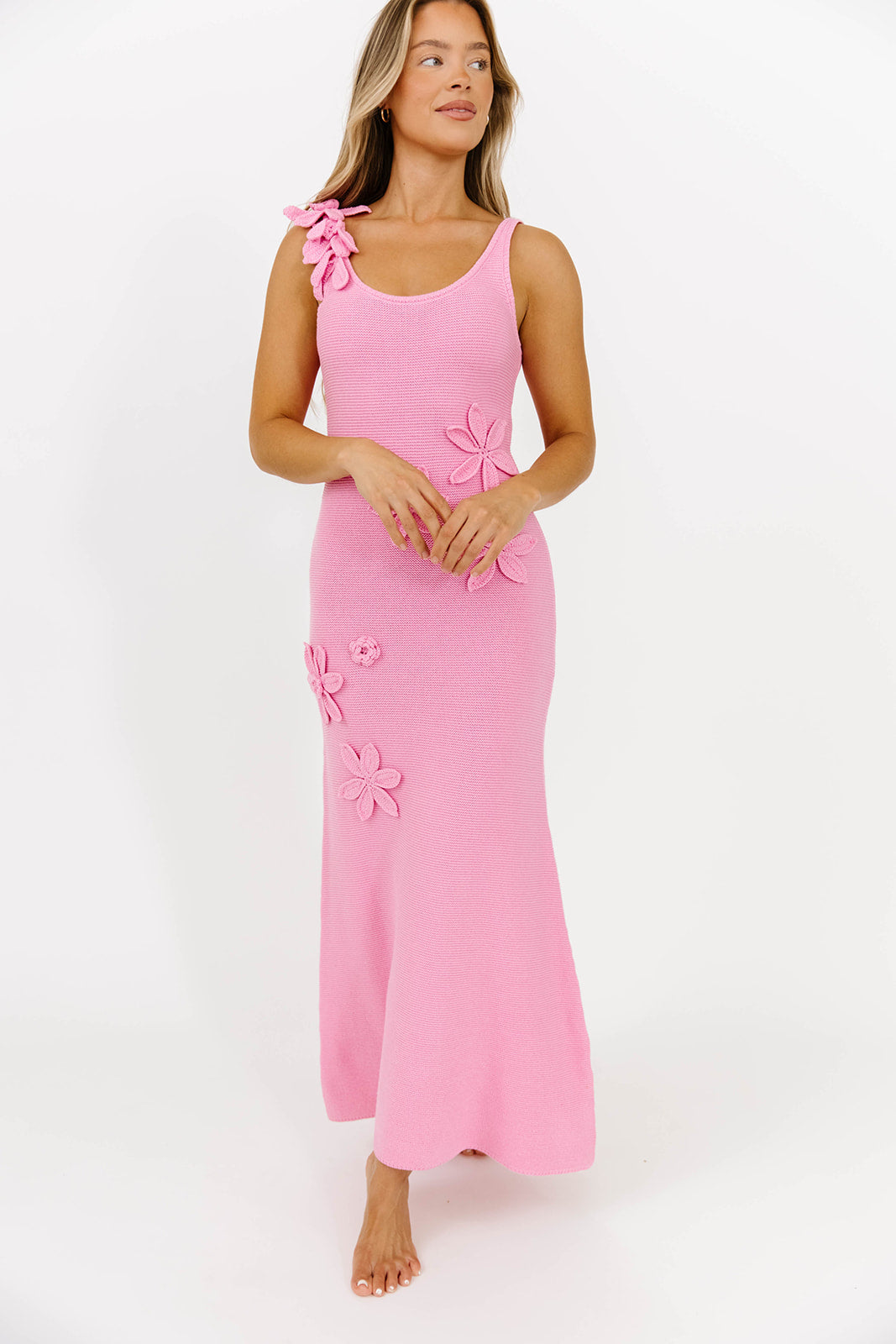 Elysian 3D Floral Applique Detailed Knit Sweater Maxi Dress - Elegant Pink Long Sleeve Boho Chic Dress for Women | Perfect for Weddings, Parties & Fall Fashion