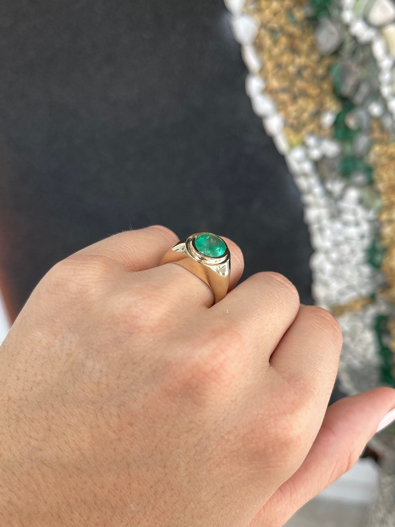 3.78ct 14K Yellow-Green Oval Colombian Emerald Cut Solitaire Ring for Men & Women | Wedding, Engagement, Anniversary Gift Idea