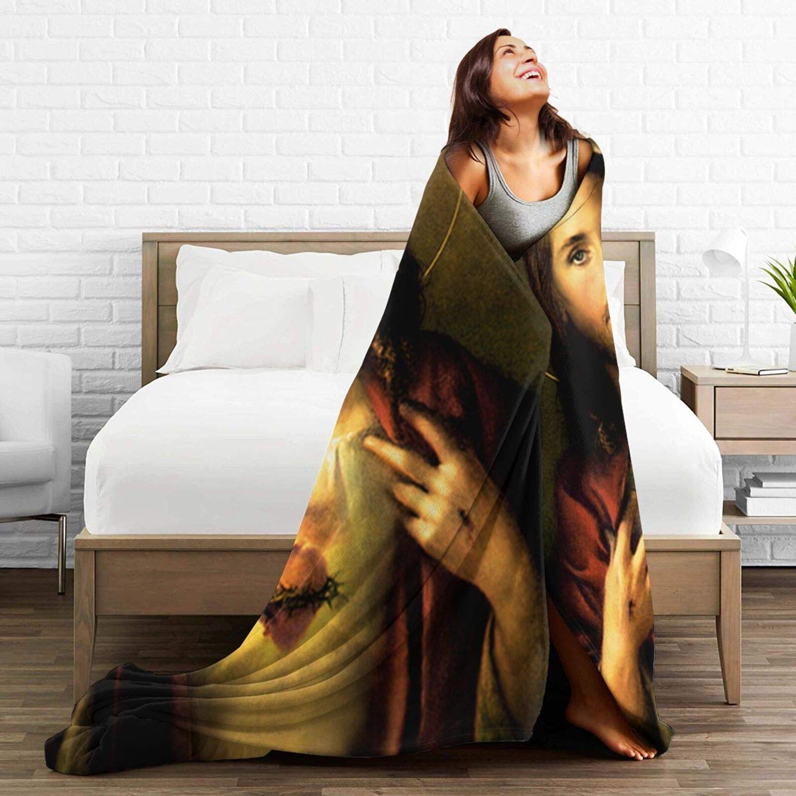 Jesus Christ Sacred Heart Throw Blanket - Ultra Soft Micro Fleece Blanket for Bed, Couch & Living Room - 80x60 Inches - Cozy Warm Blanket for Prayer, Meditation & Relaxation