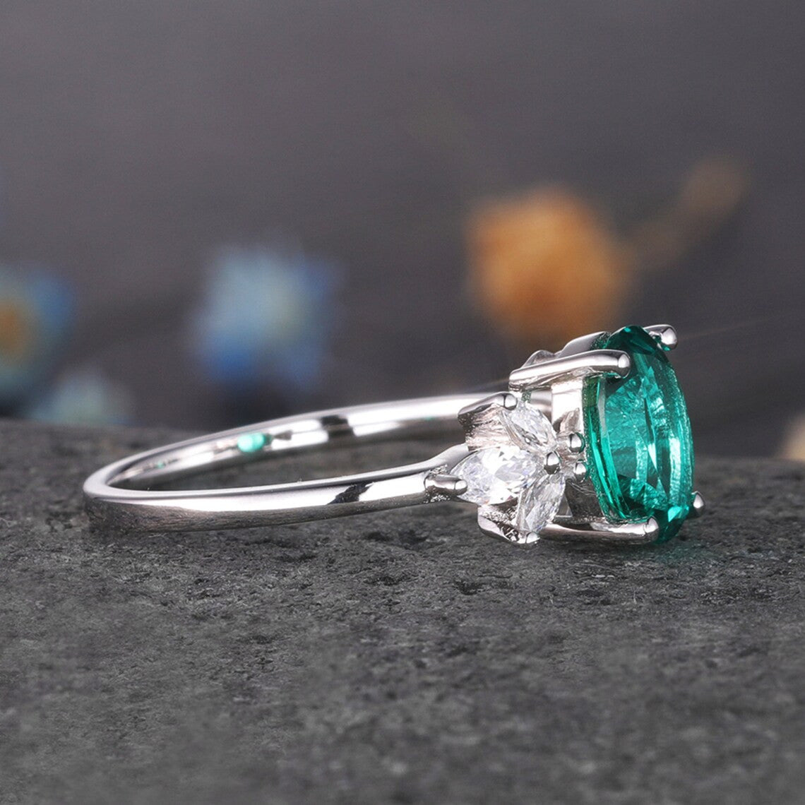 Oval Cut Emerald Moissanite Engagement Ring with Cluster Diamonds - Perfect for Wedding Proposals & Anniversary Gifts