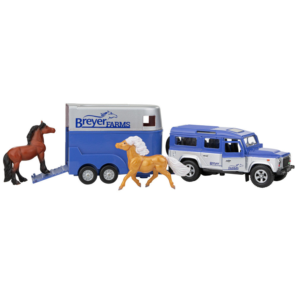 Breyer Farms Land Rover and Trailer Playset with Stablemates Horses - Realistic Toy Car and Horse Set for Kids - Perfect for Farm Animal Play, Collecting, and Imaginative Adventures