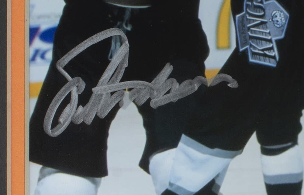Eric Lindros Autographed 8x10 Philadelphia Flyers Photo - JSA Certified - Perfect for Hockey Fans, Memorabilia Collectors & Man Cave Decor