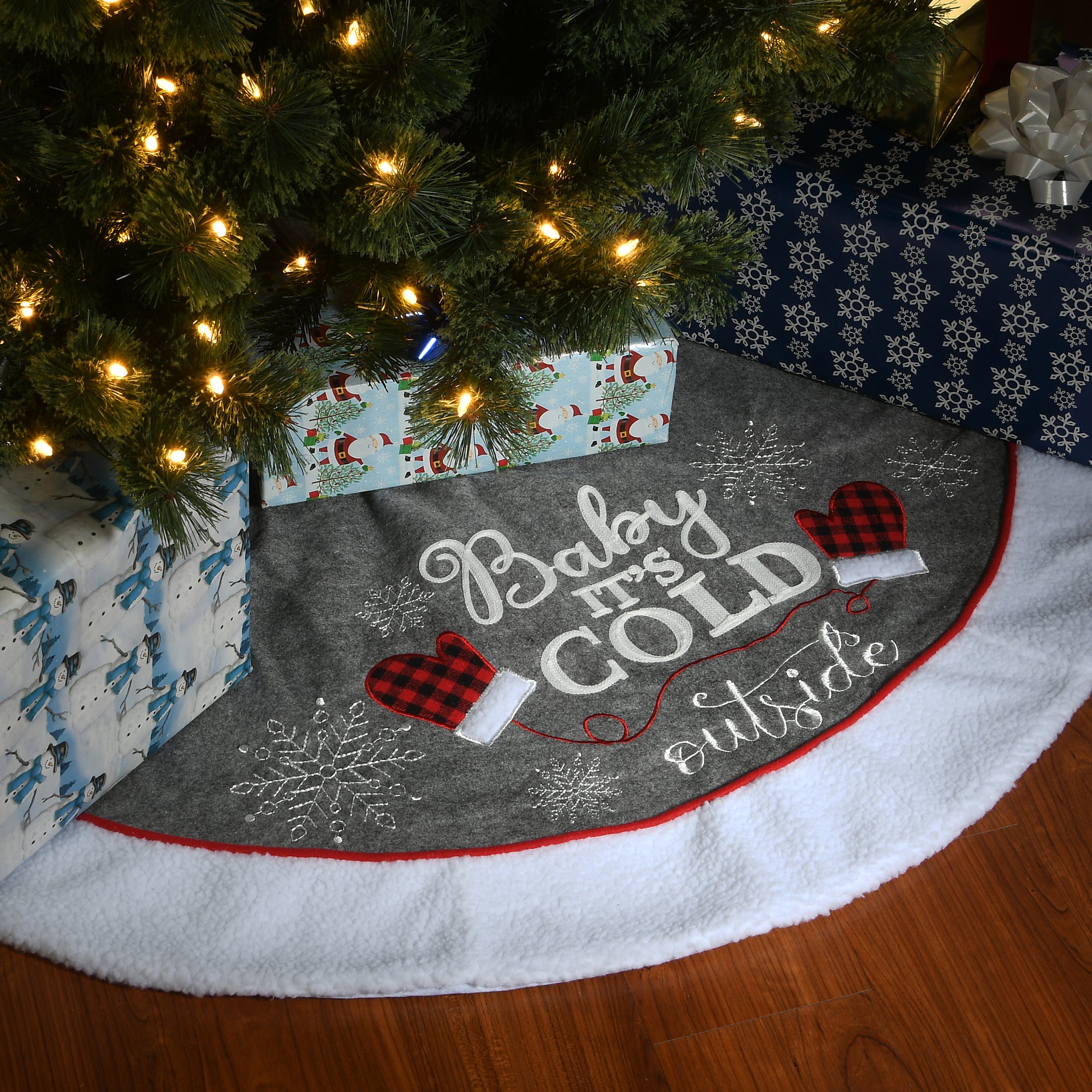 48 Inch Christmas Tree Skirt - Flannel Holiday Decor for Cozy Winter Nights - Perfect for Fireplace, Living Room, and Festive Gatherings