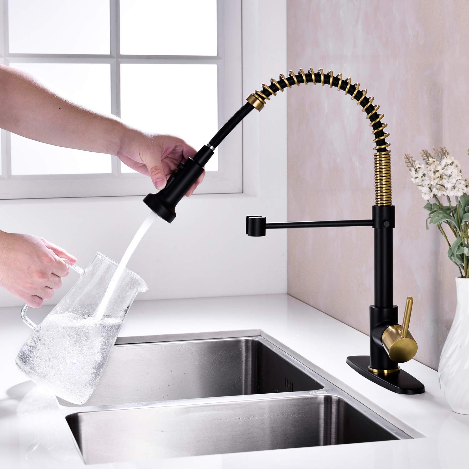 Black and Gold Kitchen Faucet with Pull Down Sprayer - Single Handle Spring Design for RV, Farmhouse & Laundry Sink - High Arc Spout for Easy Washing & Cleaning - Perfect for Modern Kitchens, Campers & Utility Rooms