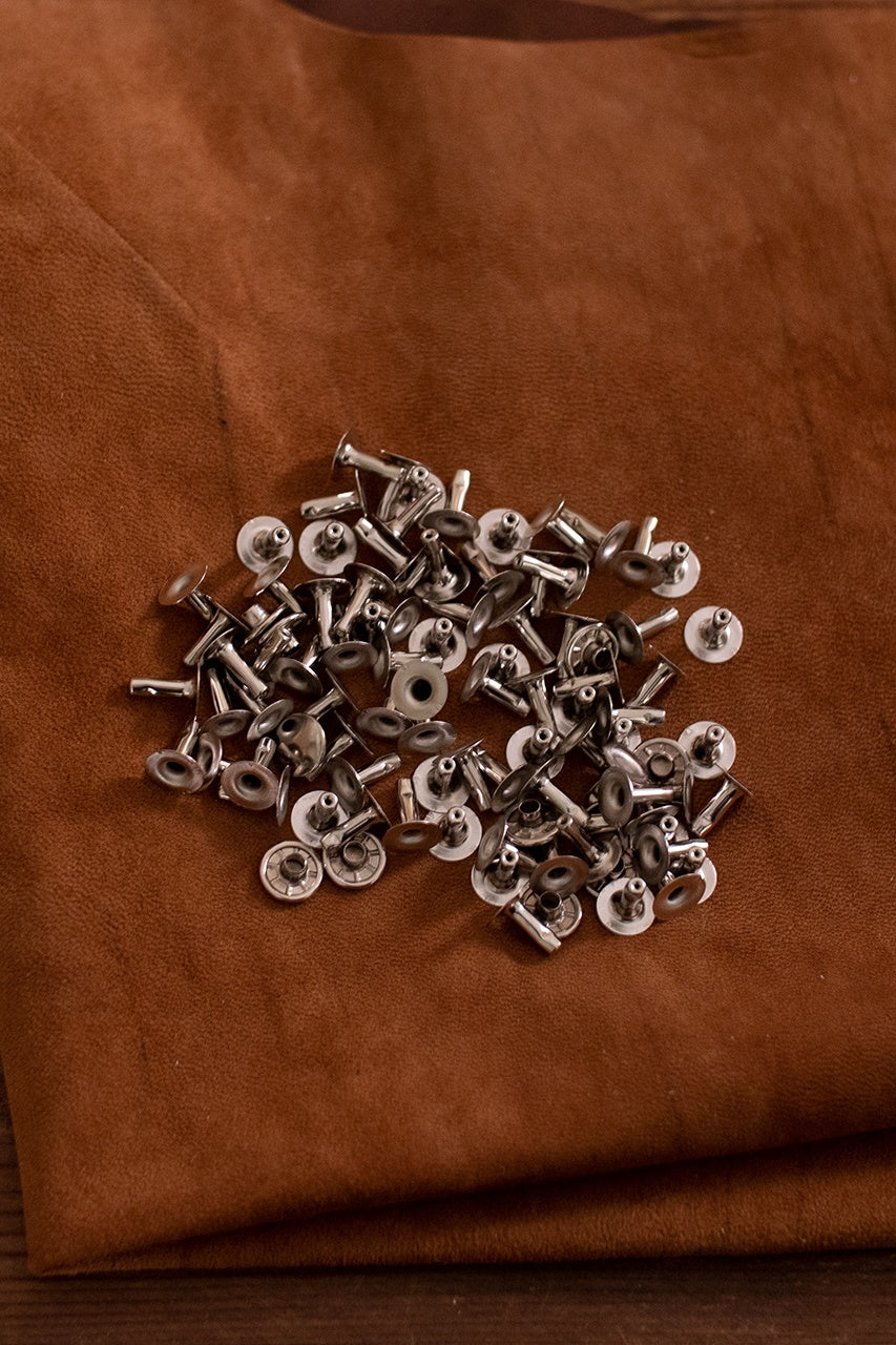 Iron Nickel Hollow Rivet KØ11.0 x L11.2 mm - Heavy Duty Fasteners for Leather Craft, DIY Projects & Industrial Repairs
