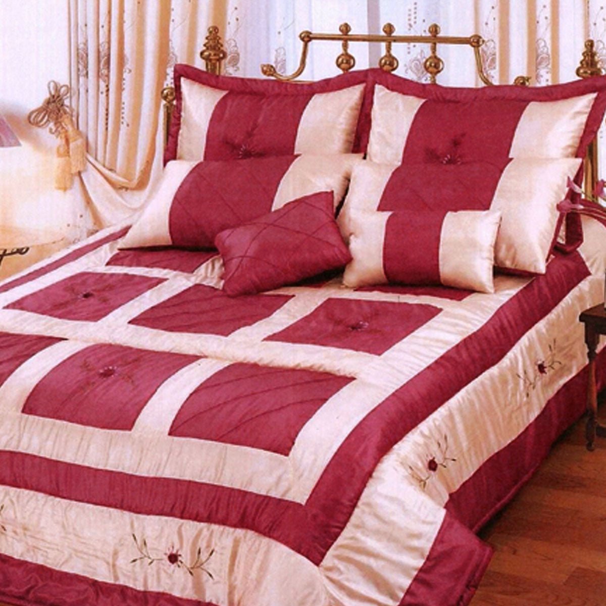 Burgundy 7-Piece Comforter Set Queen Size - Soft Bedding Collection for Cozy Bedroom Decor & Luxurious Sleep Experience