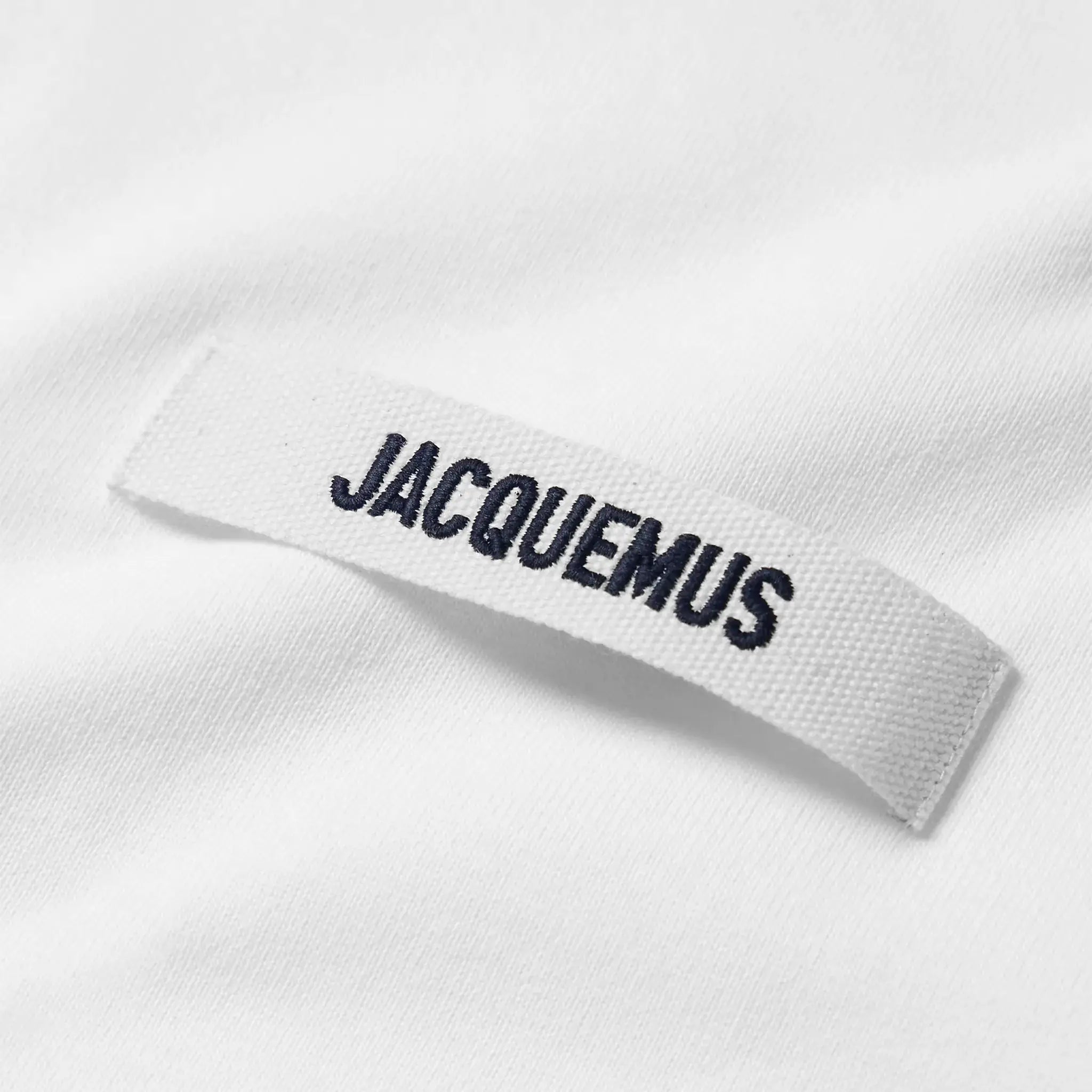Jacquemus Grosgrain Brand Logo Tab White T-Shirt for Women | Casual Summer Fashion Tee | Perfect for Streetwear, Beach Outings & Date Nights