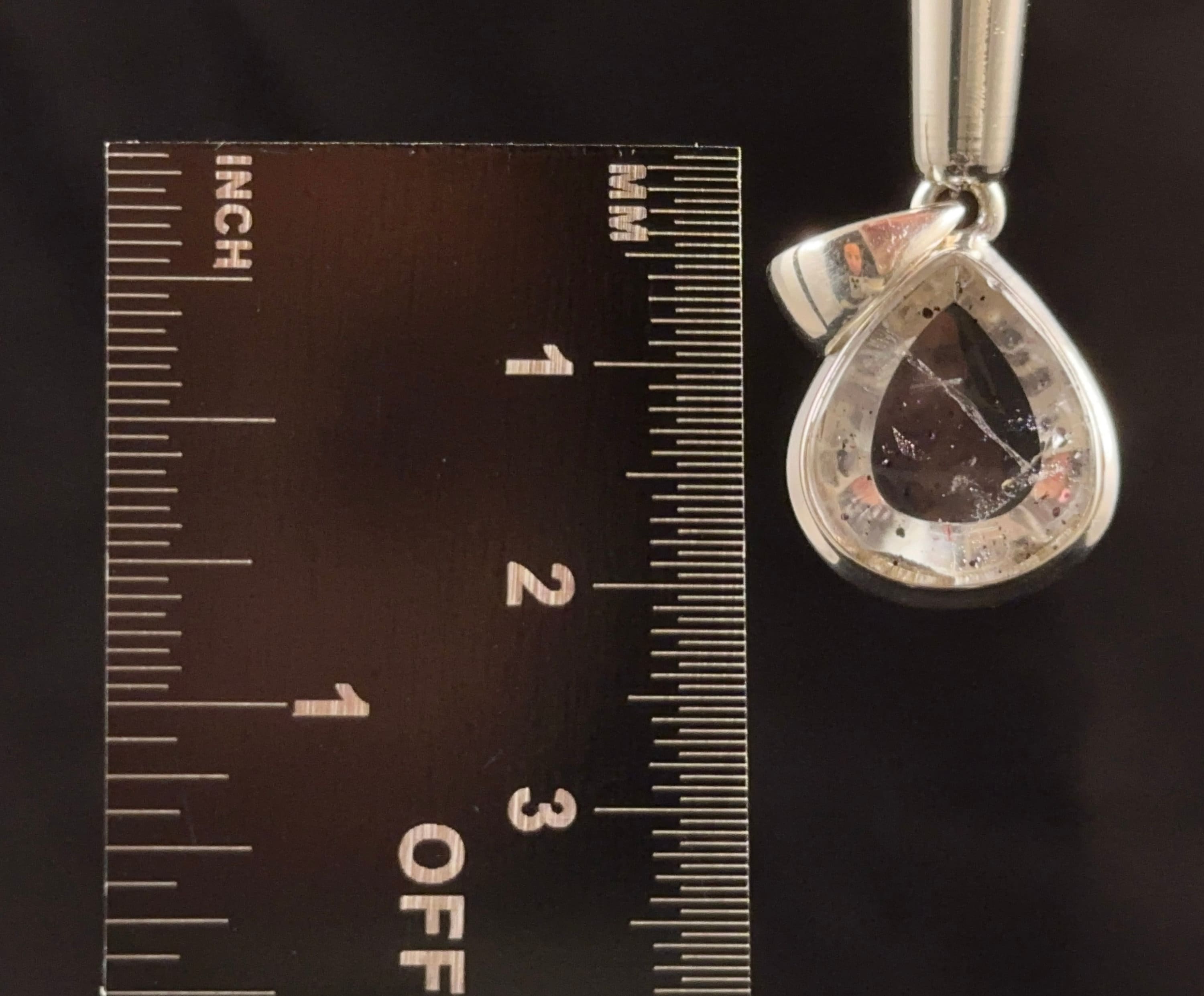 COVELLITE Pink Fire Quartz Crystal Pendant Necklace - Handmade Healing Jewelry with Natural Stones for Chakra Balancing & Energy Healing - Perfect for Meditation, Yoga & Spiritual Gifts