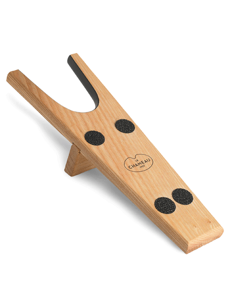 Le Chameau Wooden Boot Jack - Premium Leather Boot Remover for Men & Women - Easy Shoe Removal Tool for Hiking, Gardening & Outdoor Activities