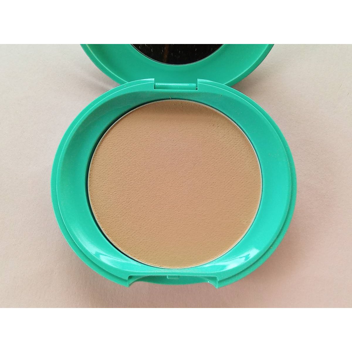 Naturactor Summer Cake Sweat Proof Water Based Foundation 16g - Long Lasting Oil Control Makeup for Hot Weather, Perfect for Outdoor Activities and Summer Events