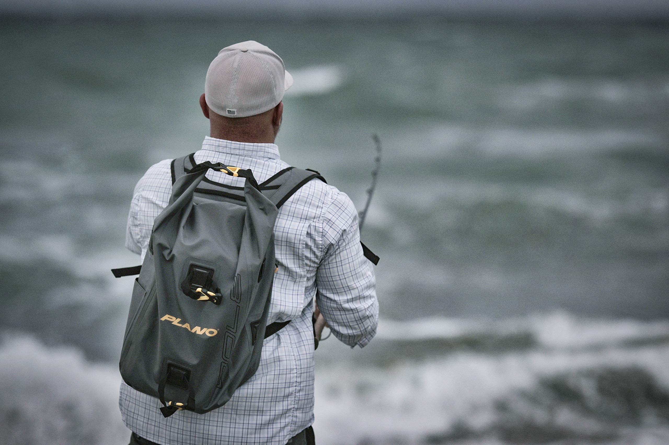 Plano Z-Series Waterproof Fishing Tackle Backpack with 2 Clear 3700 StowAway Boxes - Gray Roll-Top Fishing Gear Backpack for Bass, Trout & Saltwater Fishing | Ideal for Shore Fishing, Kayak & Boat Trips