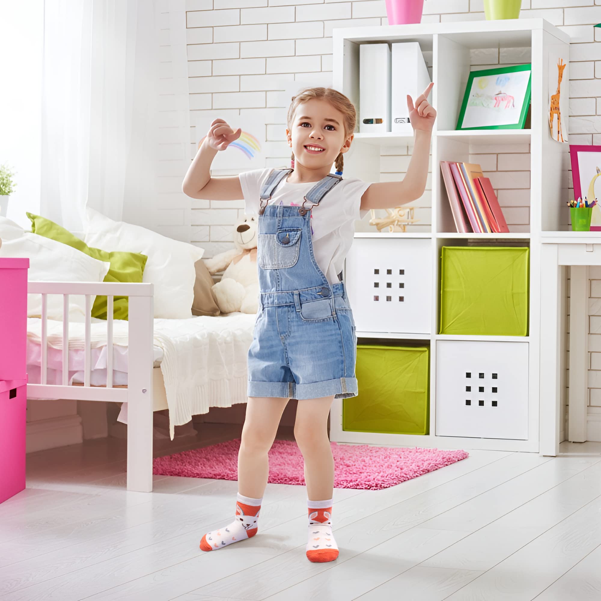 Non-Slip Cotton Crew Socks for Toddlers 1-7 Years | 12 Pairs Unisex Baby Socks with Grips | Soft & Comfortable for Boys & Girls 12-24 Months | Perfect for Playtime, Daycare & First Steps
