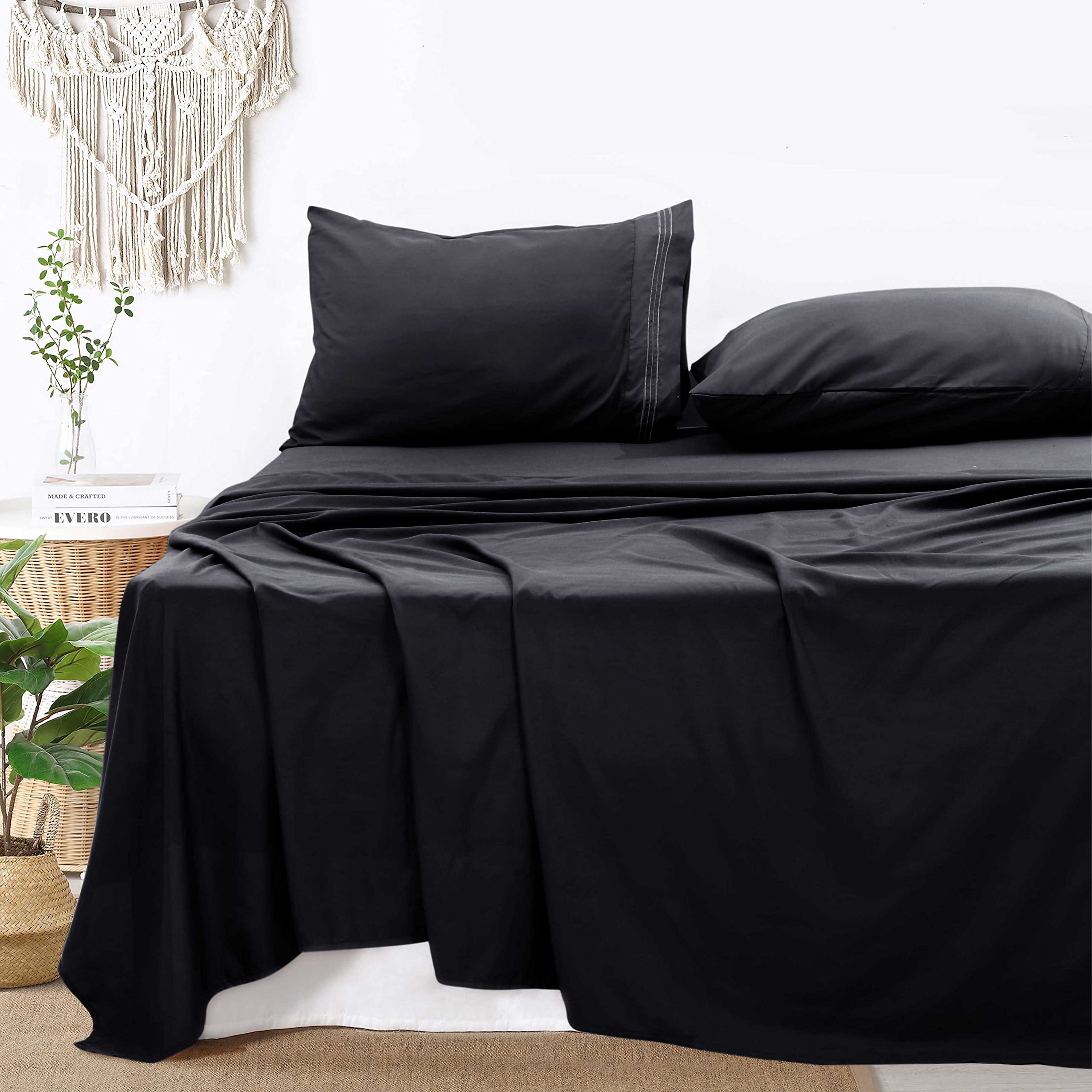 Luxury Black Queen Size Sheet Set - 4 Piece Deep Pocket Fitted Sheet (Fits up to 16