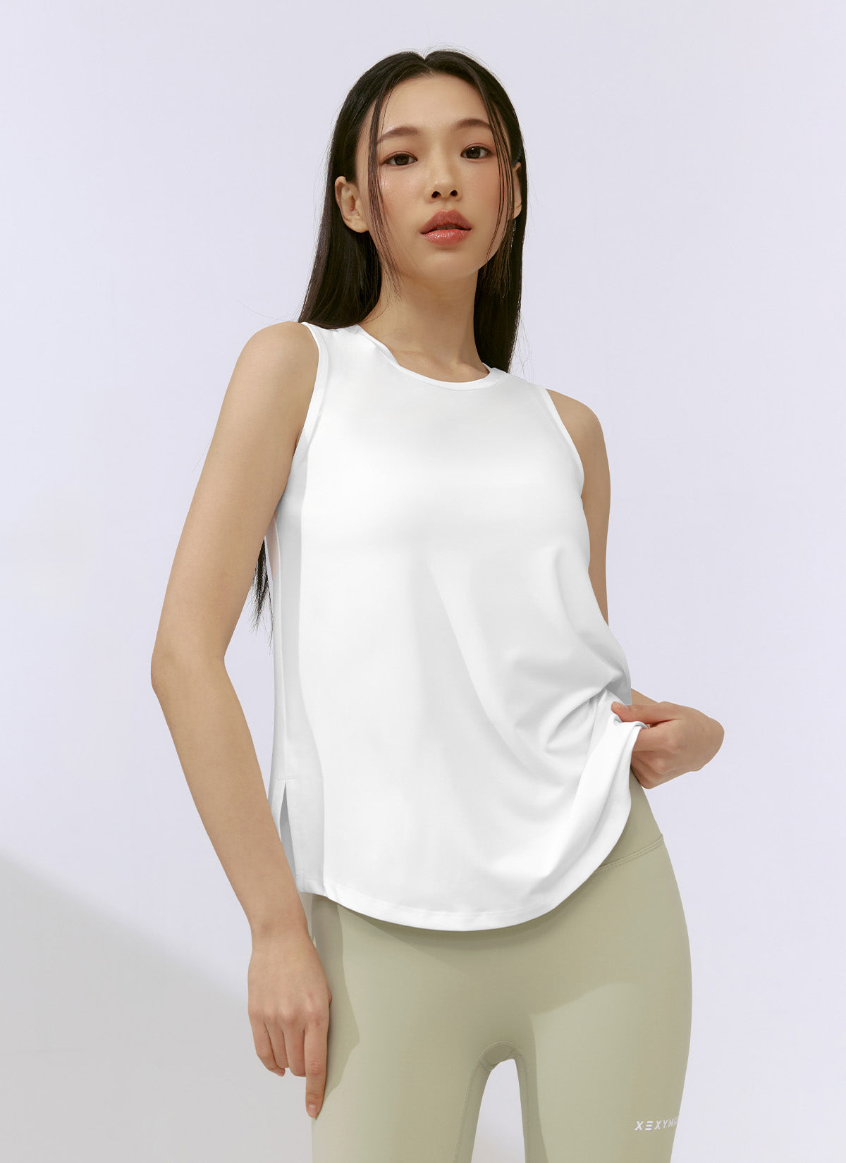 Ice Feather Comfort Sleeveless Top for Women - Lightweight Summer Tank Top - Perfect for Yoga, Beach, and Casual Wear