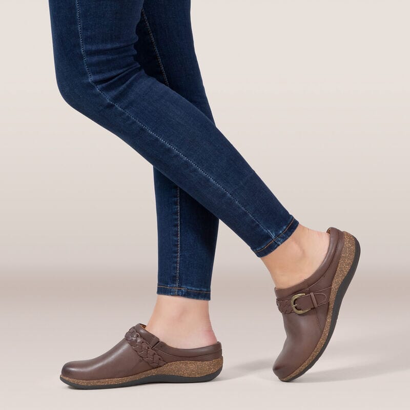 AETREX LIBBY Comfort Clog Shoes for Women - Slip-Resistant & Cushioned Support - Perfect for Nurses, Healthcare Workers & Indoor/Outdoor Use