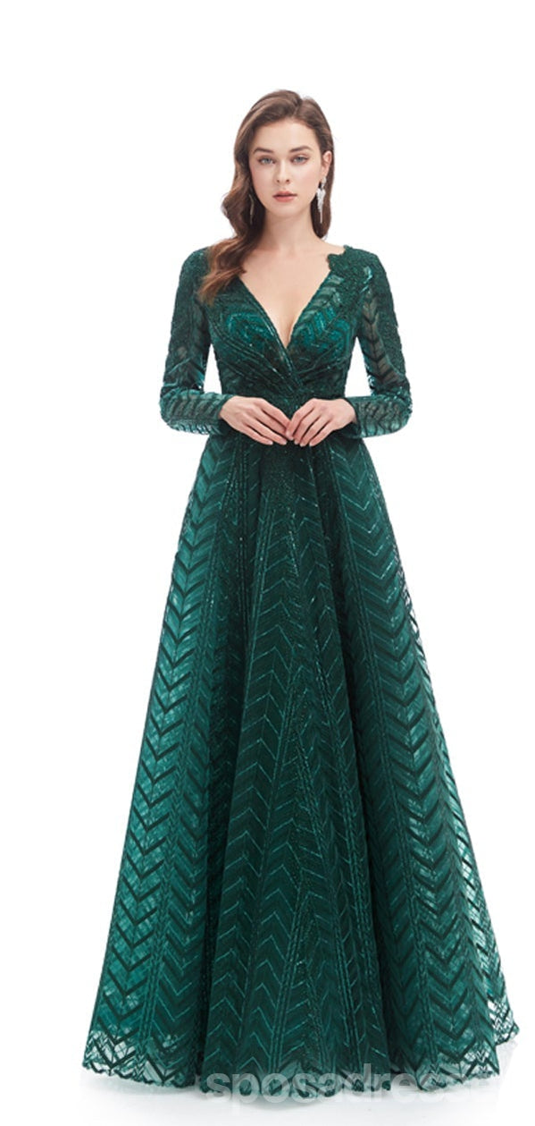 Emerald Green A-Line Long Sleeve V-Neck Prom Dress for Women | Elegant Formal Evening Gown for Homecoming, Ball, Quinceañera & Special Occasions