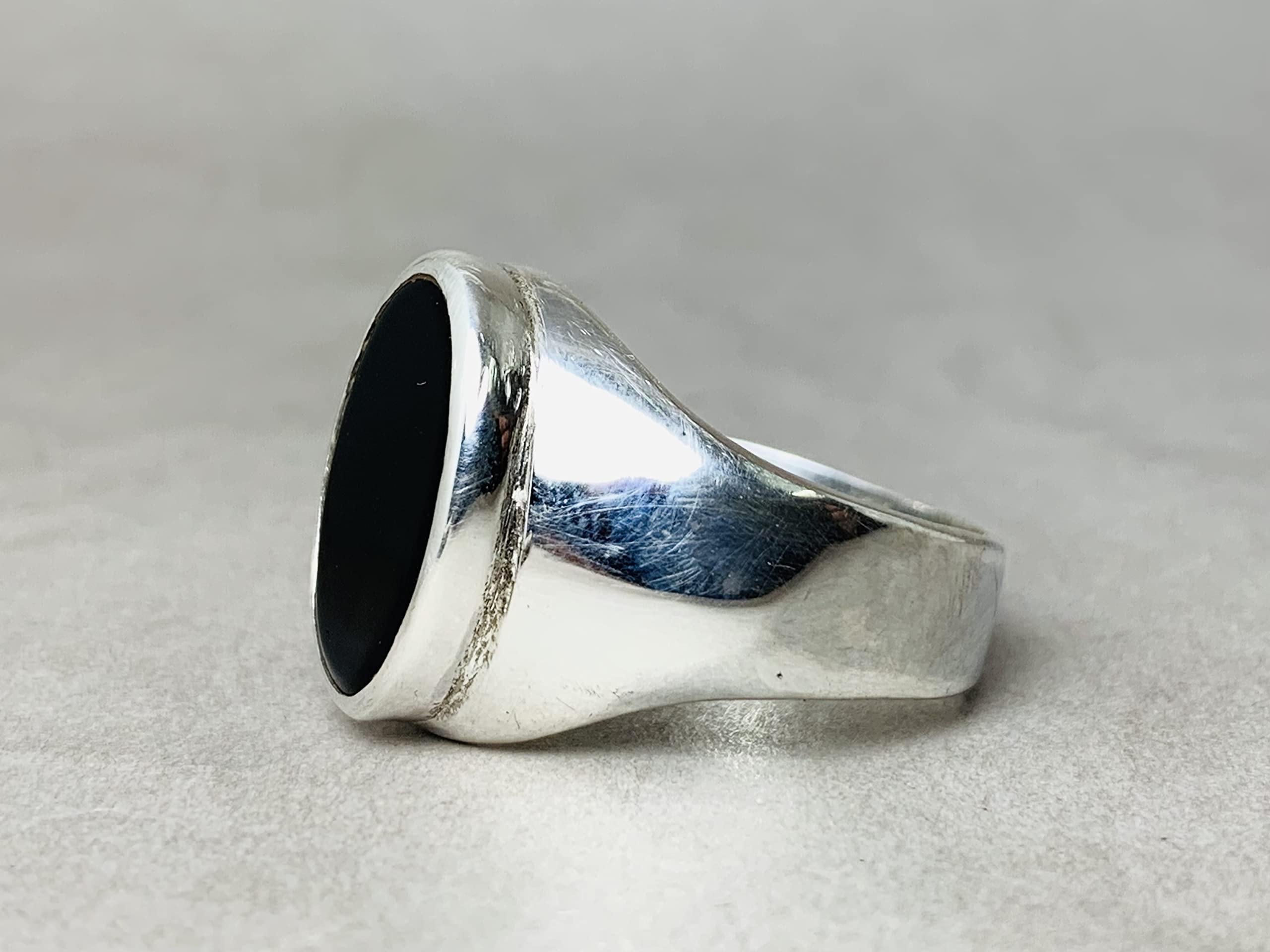 Black Onyx Ring for Men & Women - 925 Sterling Silver Handmade Gemstone Band - Natural Onyx Jewelry for Everyday Wear, Gifts & Special Occasions