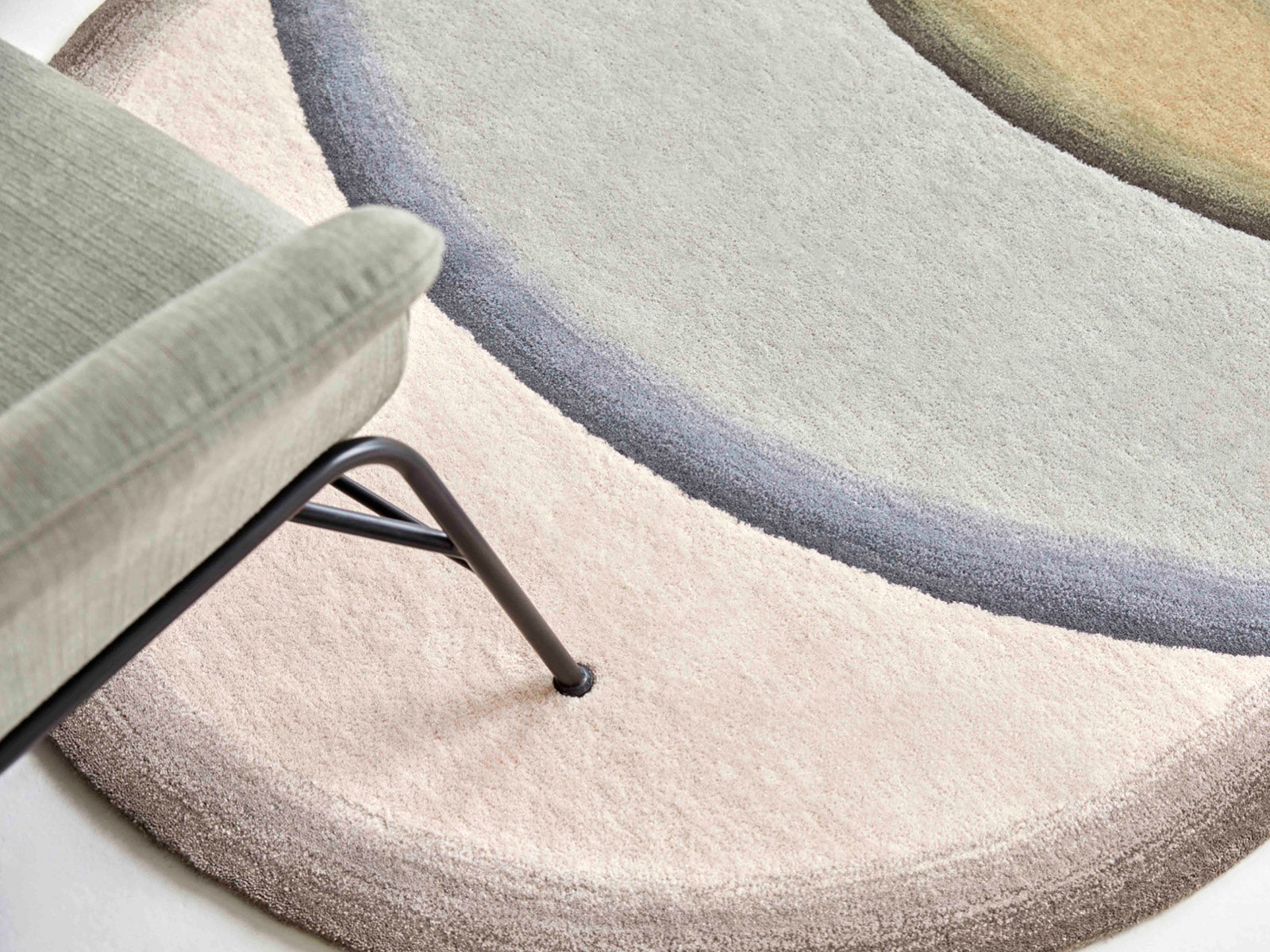 Premium Crystal Area Rug - Elegant & Durable Handmade Carpet for Living Room, Bedroom, Office - Non-Slip Luxury Floor Decor for Home & Commercial Spaces