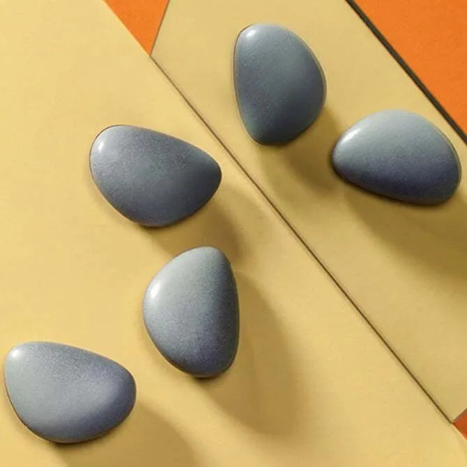 18-Piece Smooth Pebble Set for Zen Garden, Home Decor, and Relaxation Therapy - Natural River Stones for DIY Crafts, Meditation, and Stress Relief