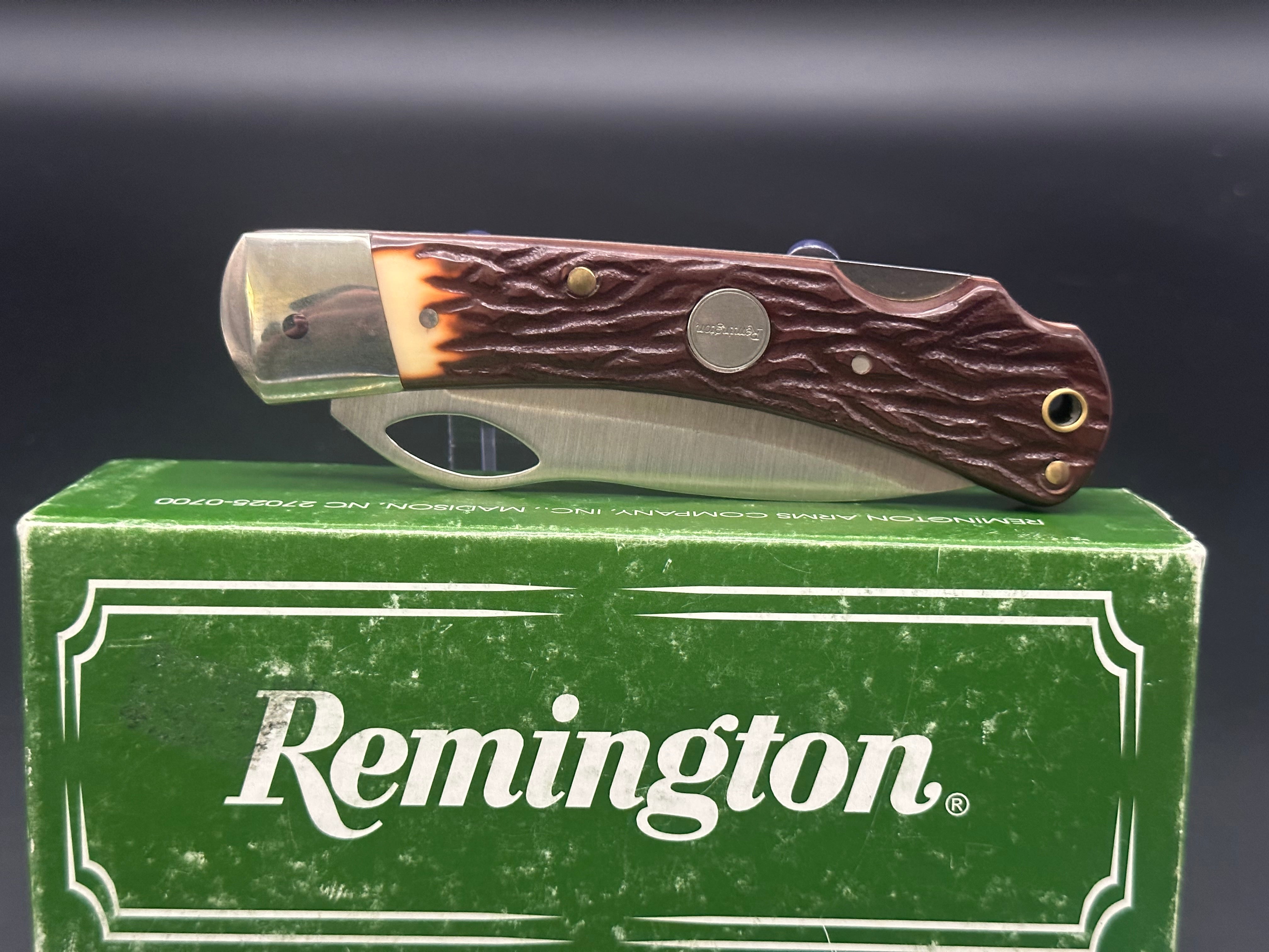 Remington 18799 One-Handed Beard Trimmer for Men - Precision Grooming at Home or Travel