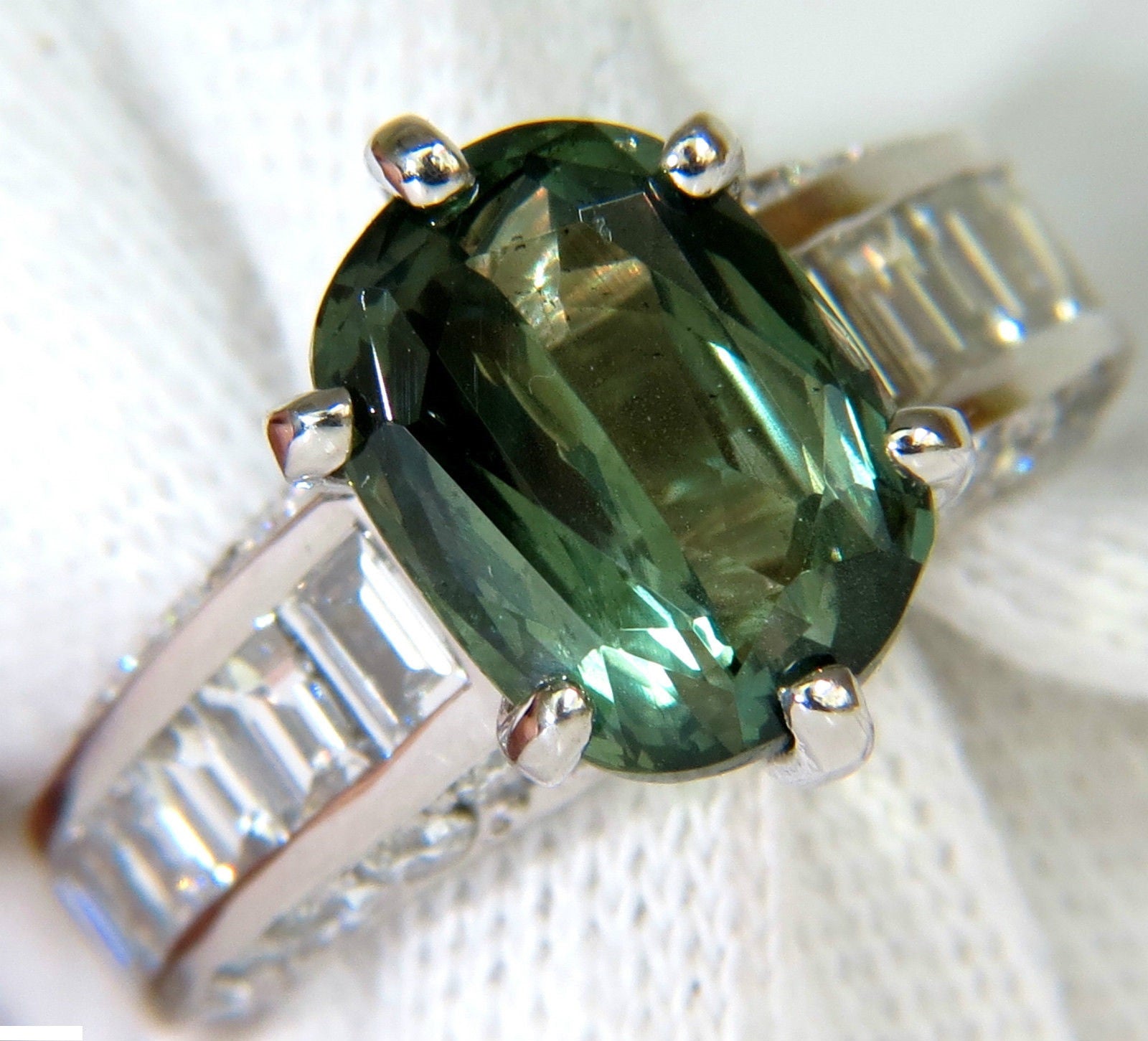 7.60CT Natural GIA Certified Green Chrysoberyl Diamond Ring for Women - Elegant Engagement, Wedding & Anniversary Jewelry Gift