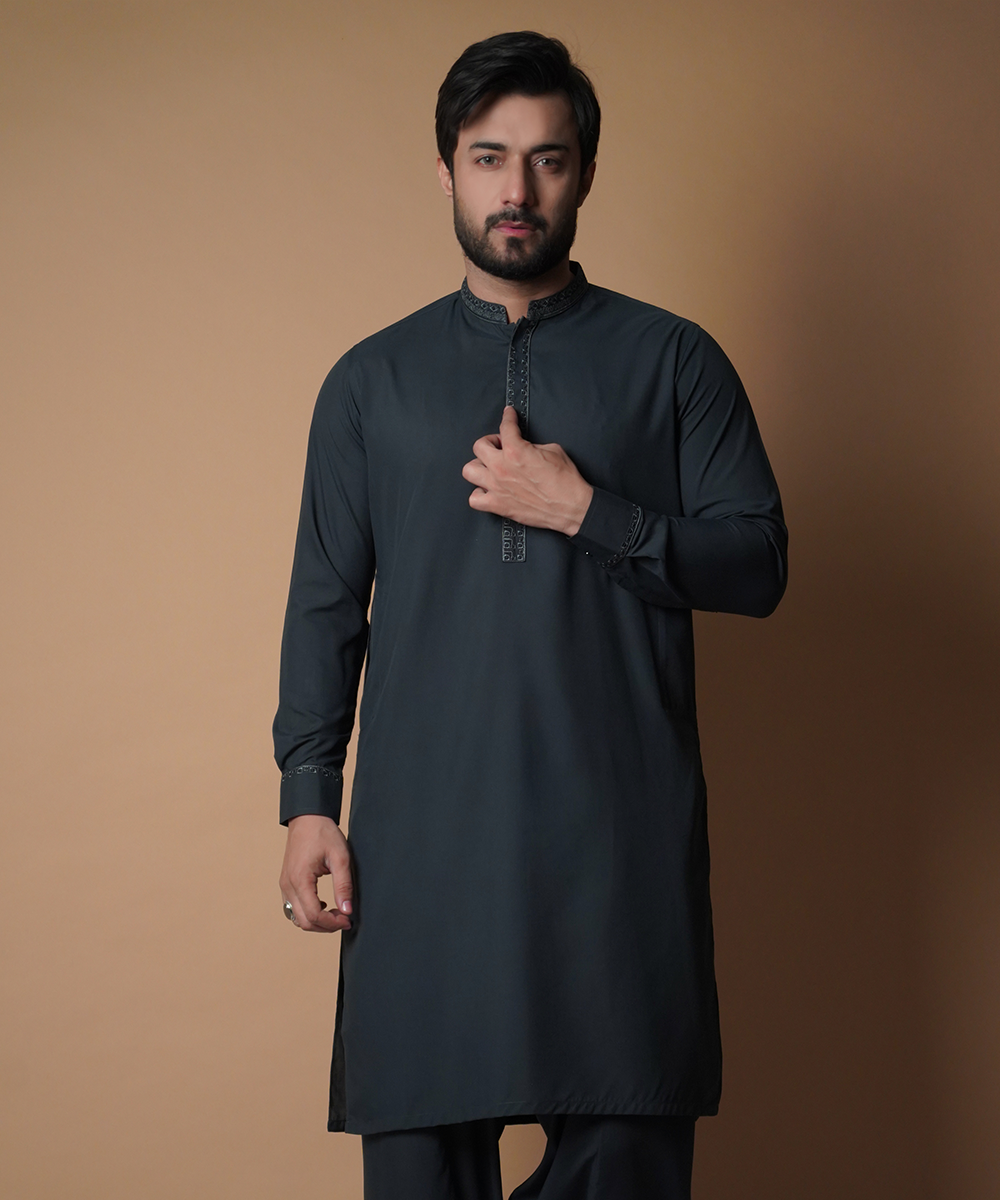 Deep Green Shalwar Kameez Traditional Pakistani Outfit - Elegant Ethnic Wear for Weddings, Festivals & Special Occasions