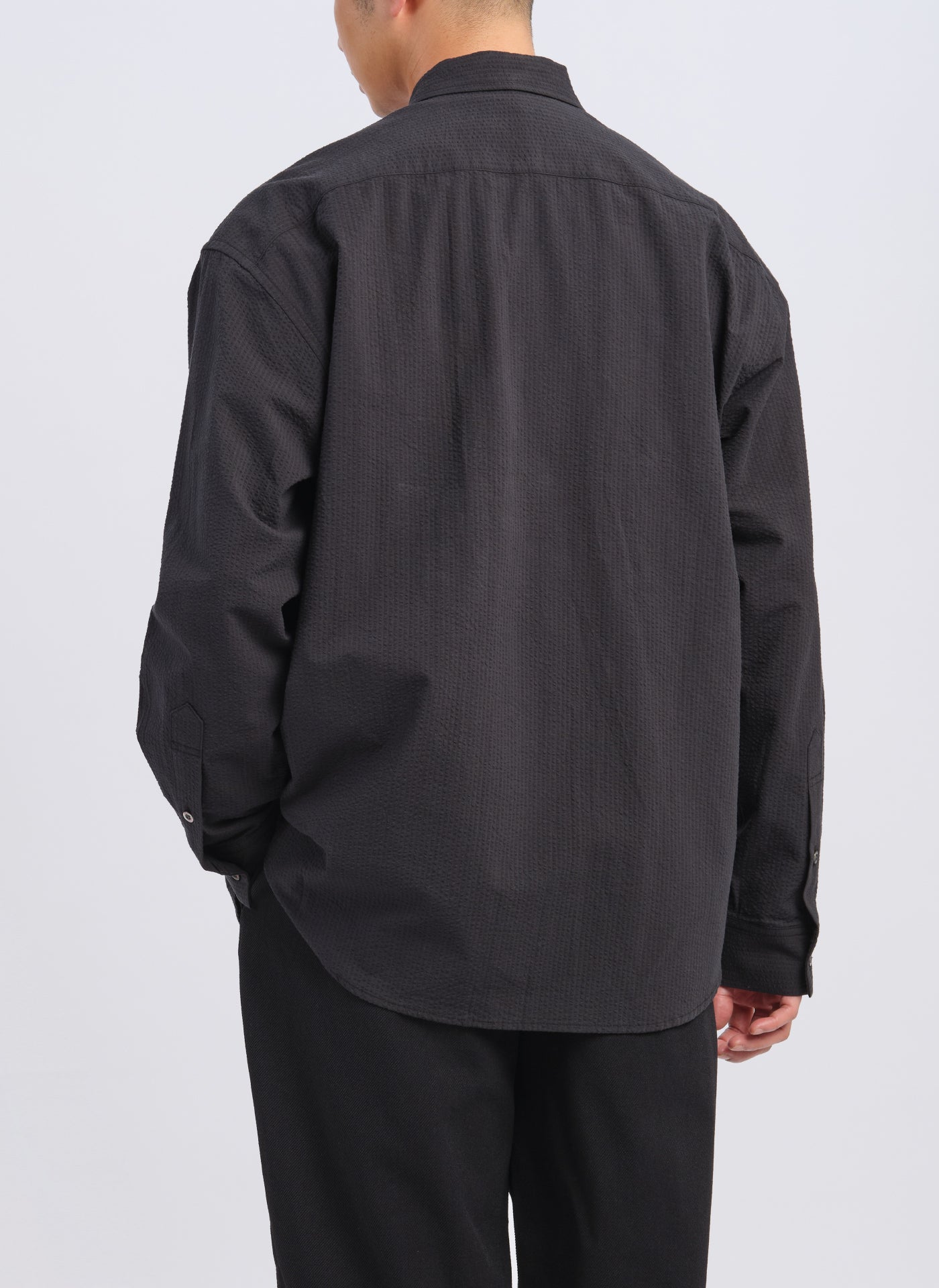 Men's Classic Cotton Seersucker Utility Pocket Shirt - Breathable Summer Casual Button Down for Outdoor Activities & Travel