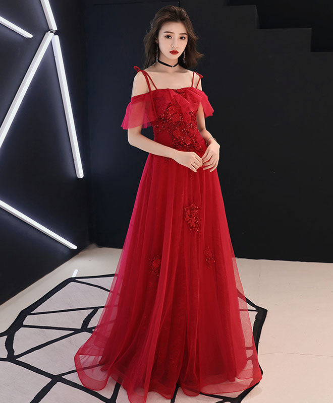 Elegant Red Tulle Lace Long Prom Dress with Floral Embroidery - Formal Evening Gown for Homecoming, Quinceañera & Special Occasions - Perfect for Prom Night, Wedding Guest & Black Tie Events