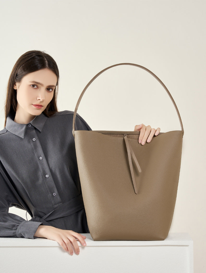 Stylish Versatile Bucket Shoulder Bag for Women - Fashionable Crossbody Purse with Adjustable Strap - Perfect for Travel, Shopping & Everyday Use