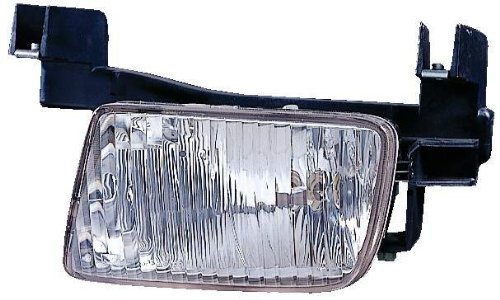 1998-1999 Nissan Altima Driver Side Left Fog Light Replacement - Durable OEM Style Fog Lamp for Improved Visibility in Rain & Foggy Conditions