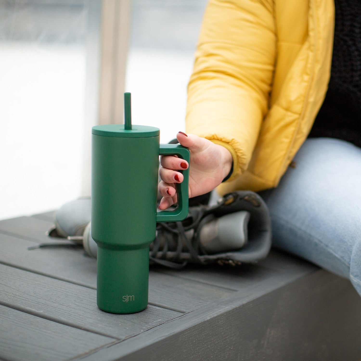 Trek Tumbler 7 - Insulated Stainless Steel Water Bottle with Leakproof Lid | Keeps Drinks Hot/Cold for 24 Hours | Perfect for Hiking, Gym & Outdoor Activities