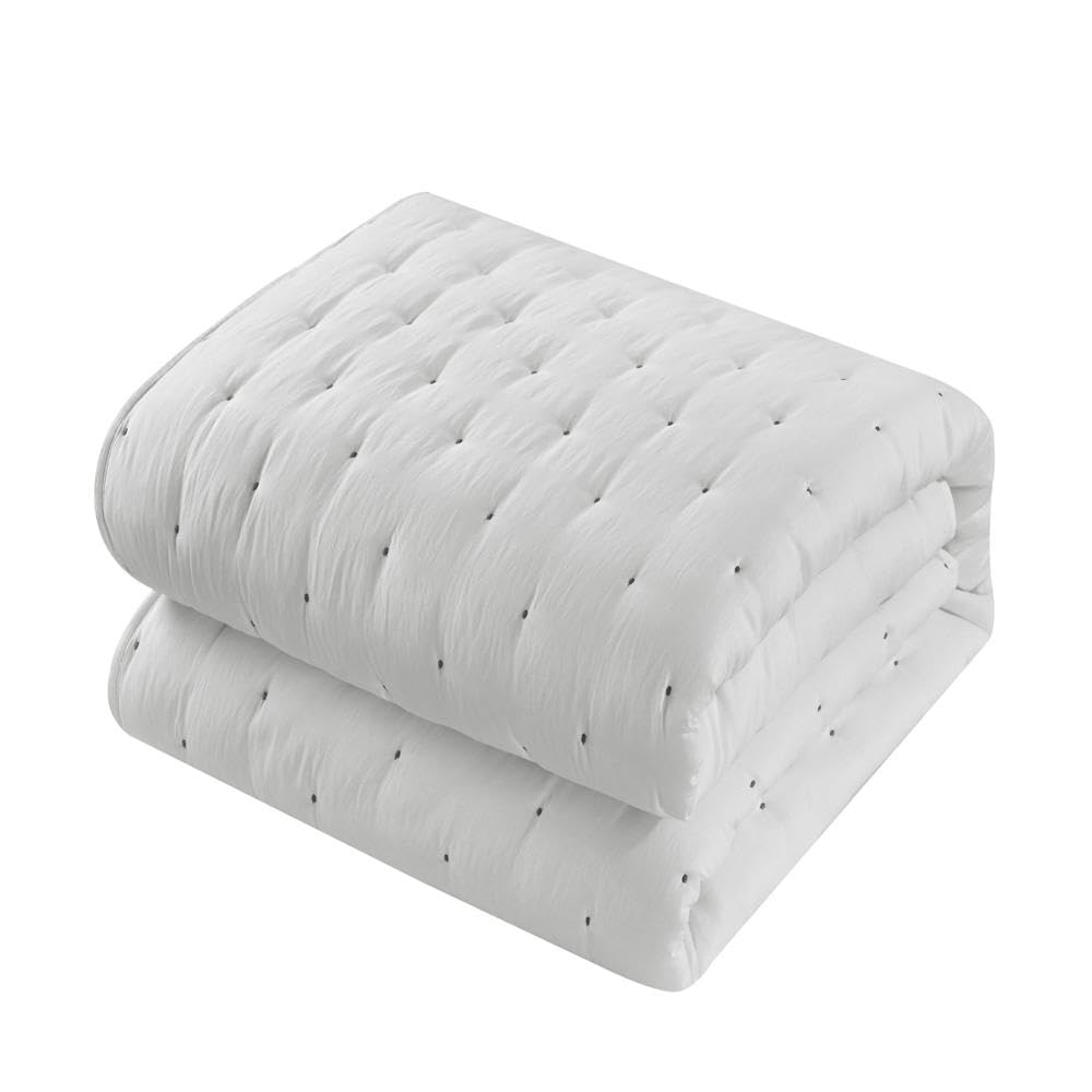 Chic Home Chyle 3-Piece King Size Quilt Set with Tufted Cross Stitch Design - Includes Pillow Shams in Soft Beige | Luxury Bedding for Master Bedroom & Guest Room Decor