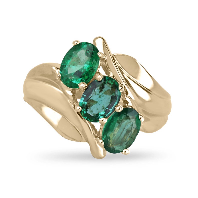 1.68tcw 14K Gold Vintage Emerald Ring - Natural Medium Dark Green Oval Cut 3 Stone Statement Jewelry for Women, Perfect for Weddings, Anniversaries & Special Occasions