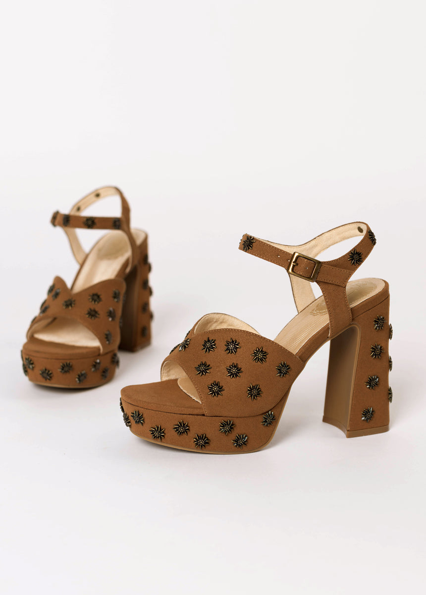 Valentine's Day Women's Platform Sandals with Nutmeg Studs - Perfect for Date Nights, Parties & Special Occasions
