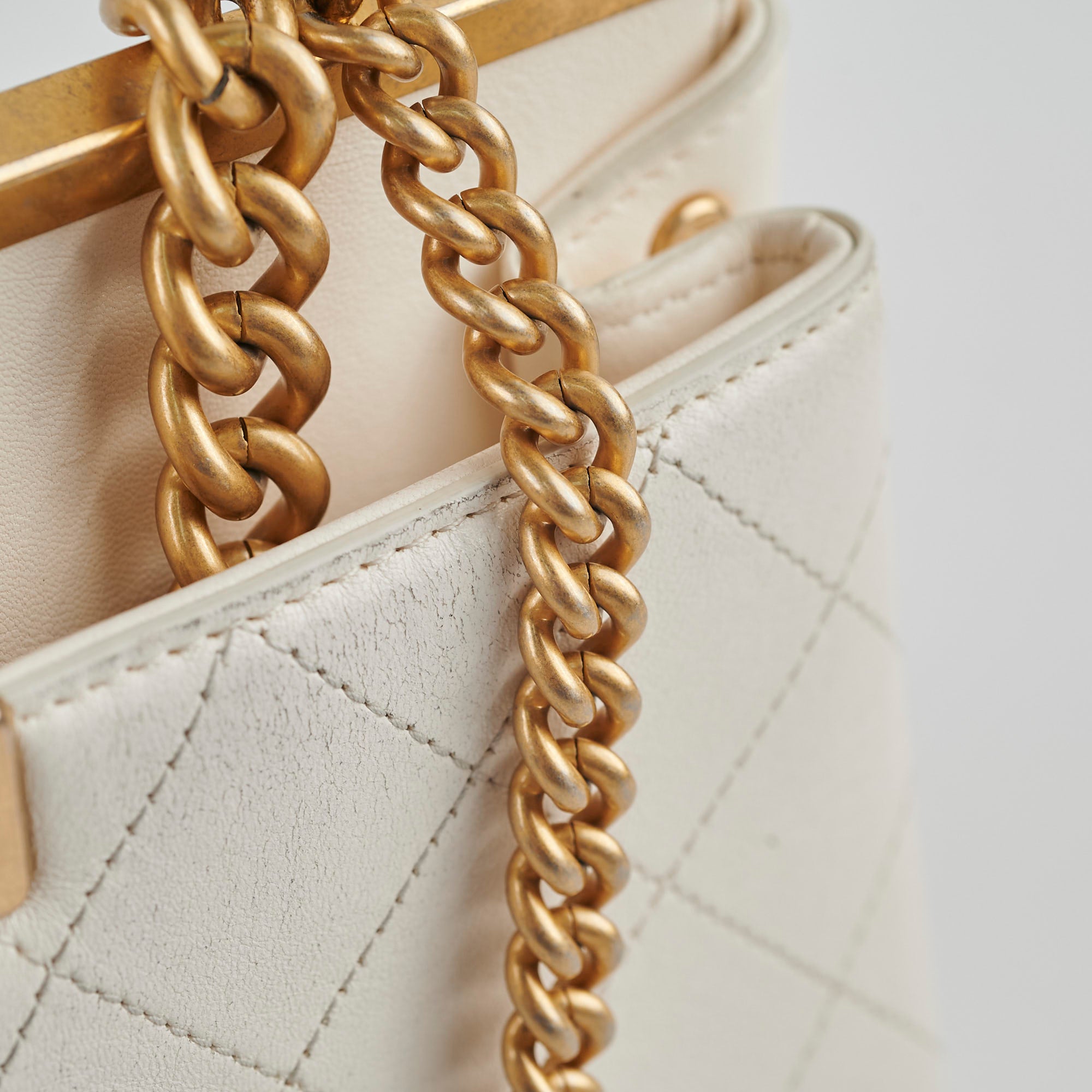 Chanel Reversible Quilted Flap Bag White Gold Hardware 25 Series - Luxury Crossbody Purse for Women, Perfect for Parties & Evening Events