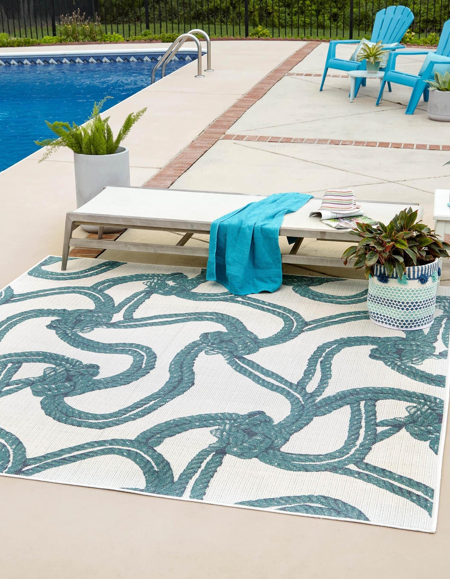 Unique Loom Outdoor Coastal Collection Area Rug - Tethered 7'10