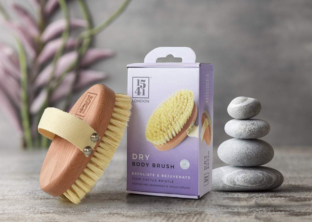 1541 London Dry Skin Body Brush with Natural Cactus Bristles - Lymphatic Drainage & Exfoliating Massager - Dry Brushing for Cellulite Reduction & Glowing Skin - Perfect for Spa, Home Use & Self-Care Routine