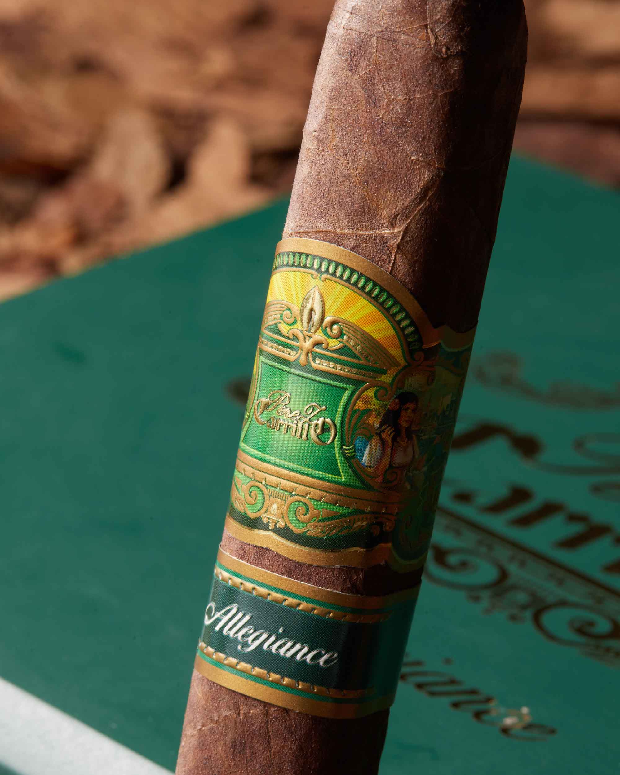 E.P. Carrillo Allegiance Wingman Premium Cigar - Handcrafted Dominican Blend for Smooth Smoking Experience | Perfect for Special Occasions, Gifts & Relaxation