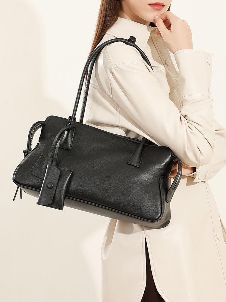 Stylish & Durable Women's Shoulder Bag for Everyday Use - Perfect for Work, Travel & Shopping