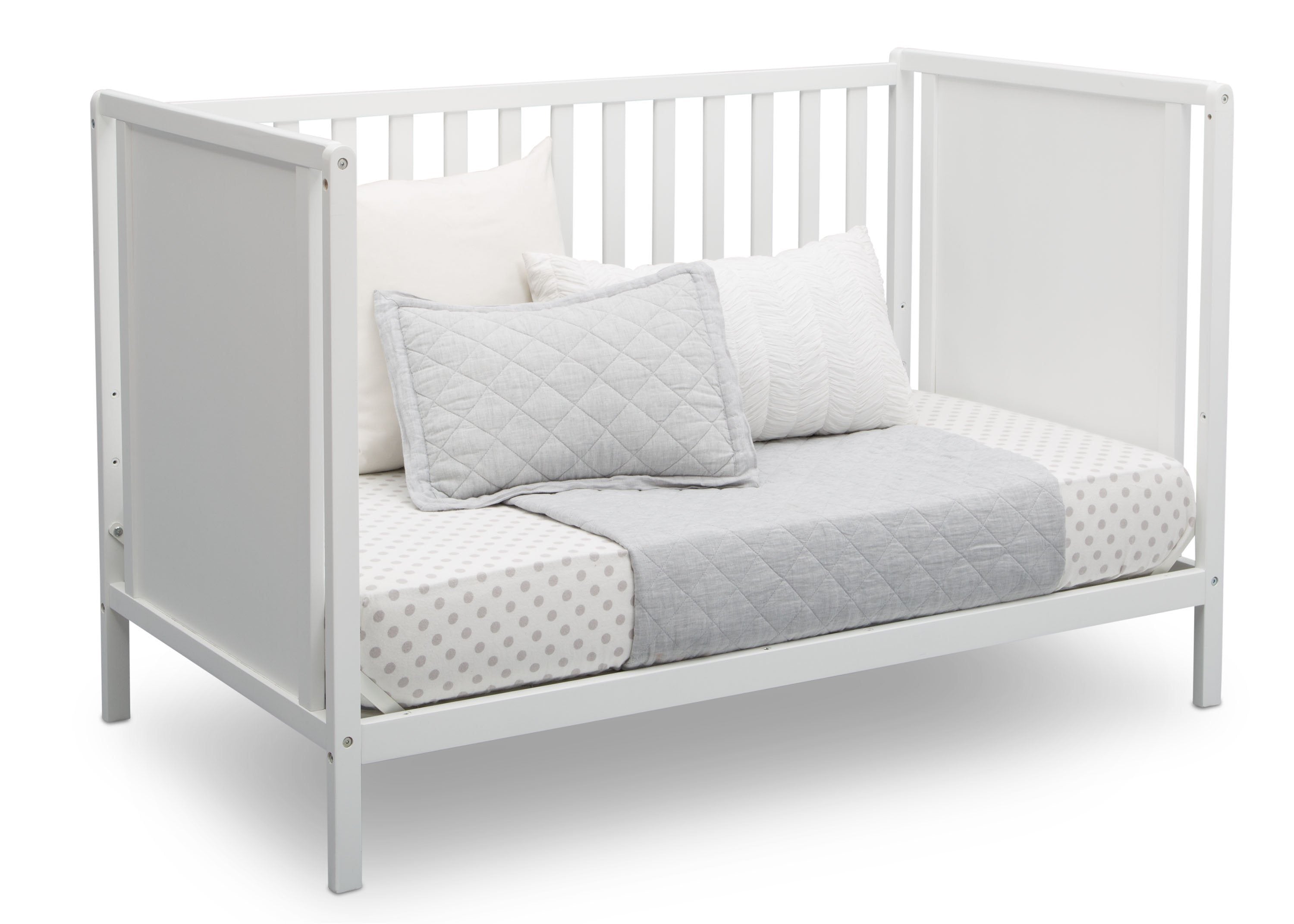 Heartland Classic 4-in-1 Convertible Crib - Toddler Bed, Daybed & Full Size Bed | Safe Nursery Furniture for Baby & Kids Room | Perfect for Newborns, Infants & Growing Children