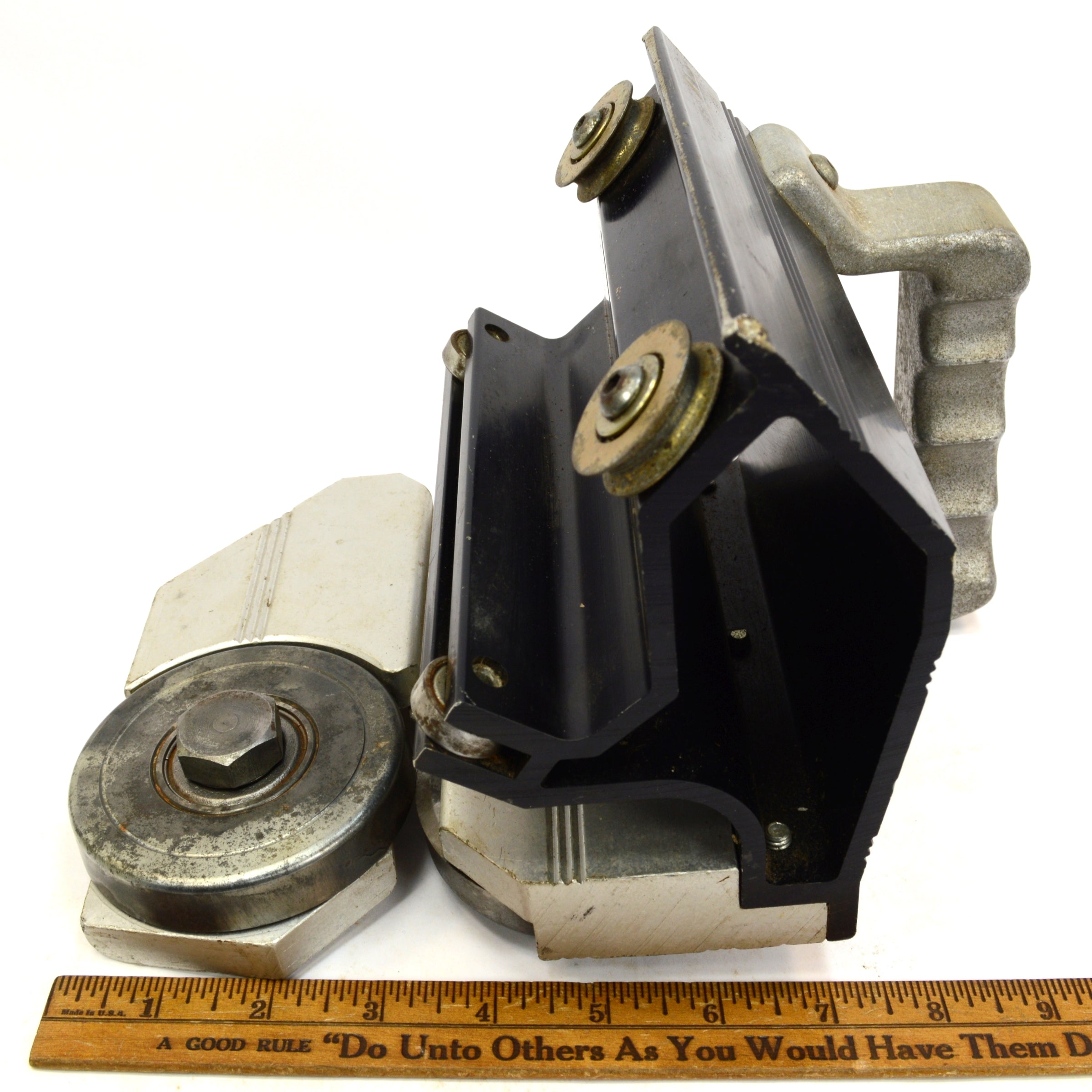 TAPCO MCO MAX Cut Off Siding Cutting Tool #10235 - Used in Excellent Condition | Perfect for Roofing, Siding & Construction Projects