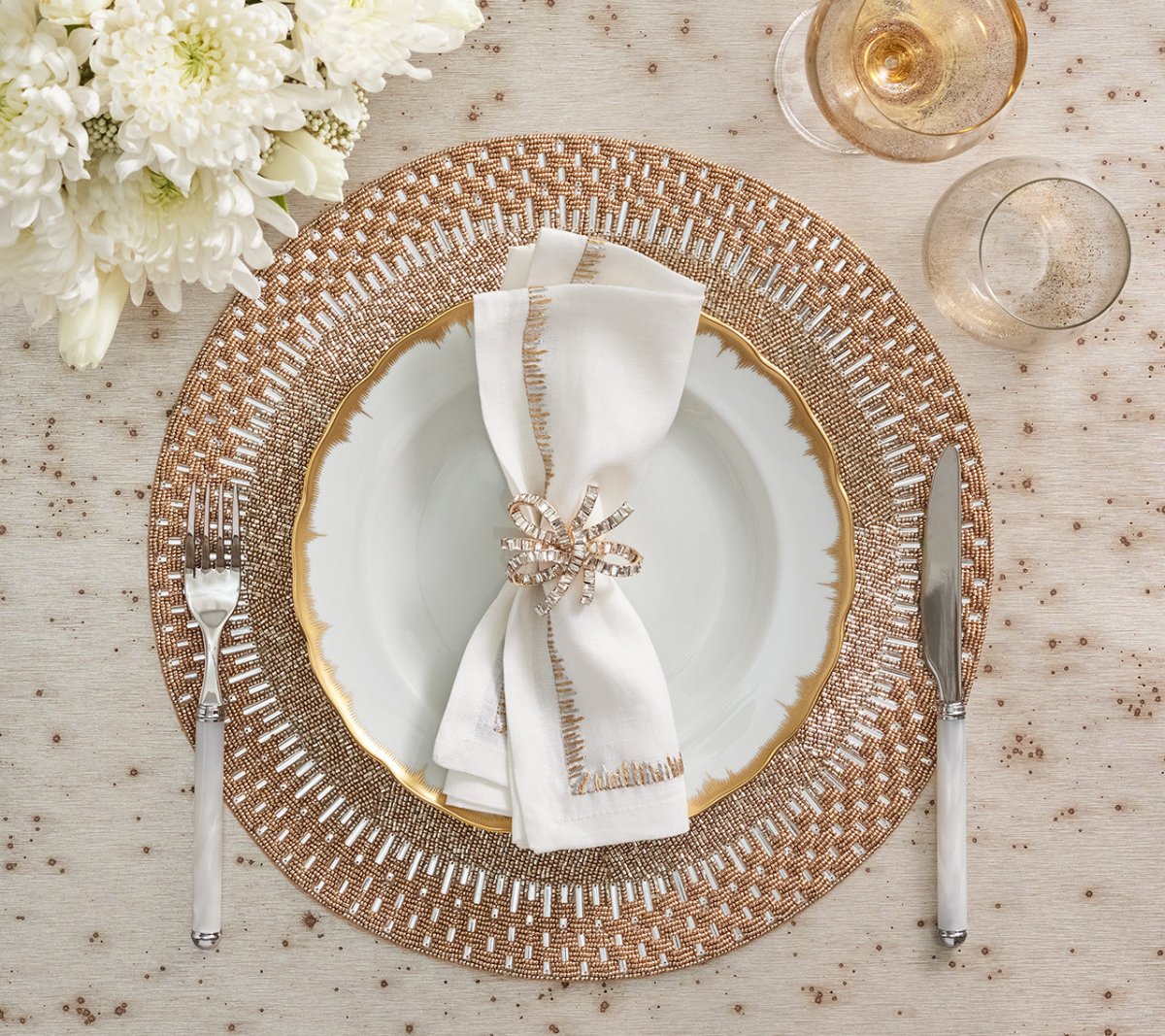 Premium Palisade Placemats Set of 2 - Waterproof & Heat-Resistant Table Mats for Dining, Kitchen, and Outdoor Use - Elegant Home Decor for Everyday Meals and Entertaining