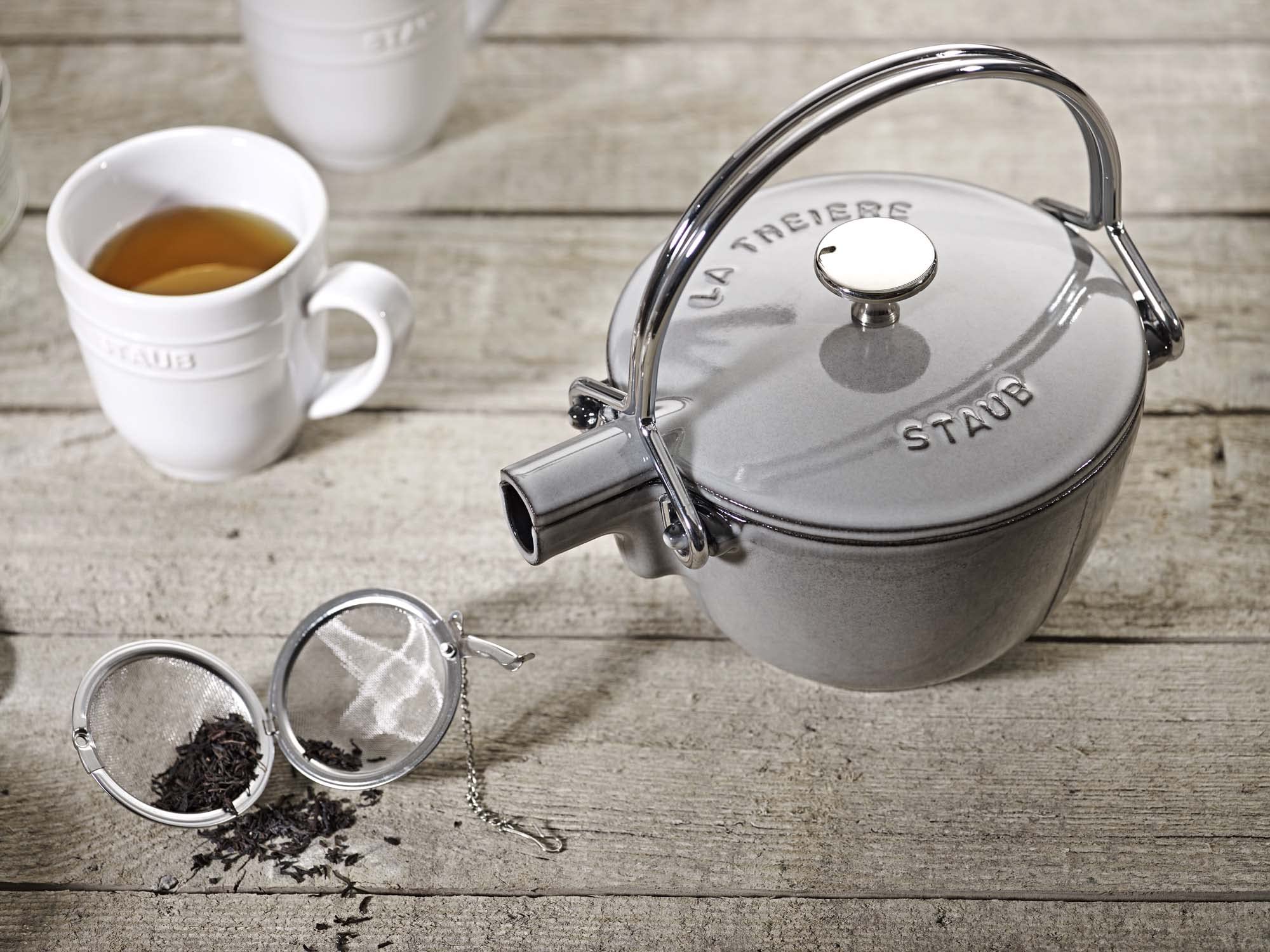 Staub 1-Quart Cast Iron Tea Kettle - Round French-Made Graphite Grey Teapot for Stovetop & Tea Brewing | Perfect for Home Kitchen & Afternoon Tea Time